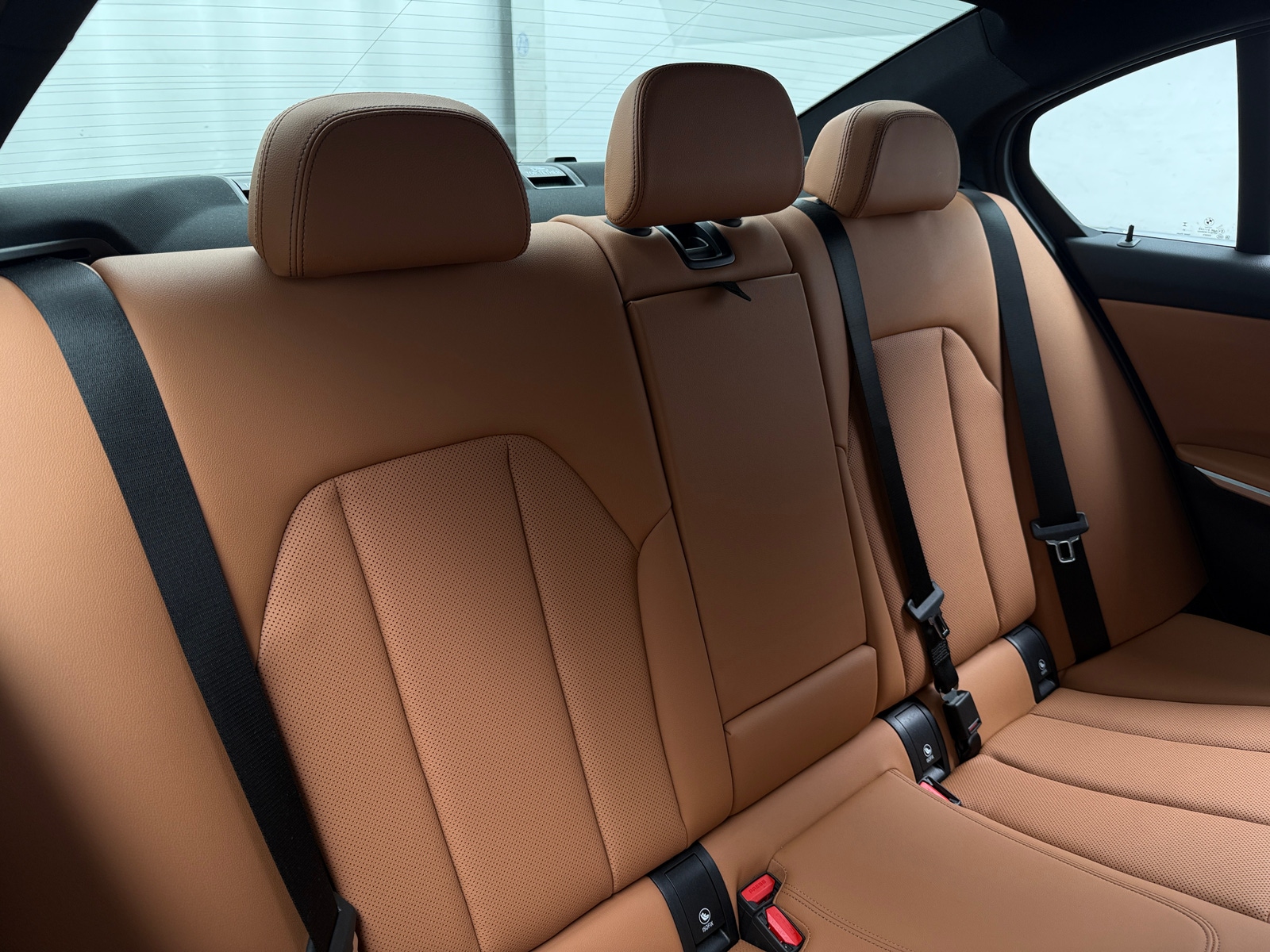 Thumbnail: 2025 BMW 3 Series - 5