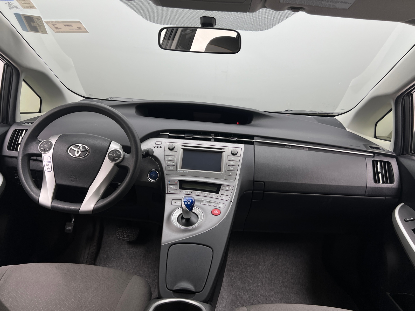 Thumbnail: 2015 Toyota Prius - 3