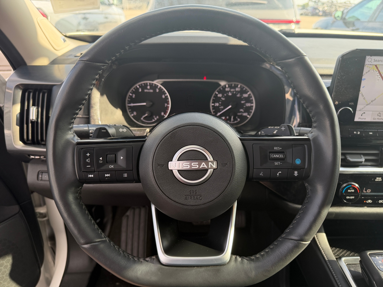 Thumbnail: 2024 Nissan Pathfinder - 4