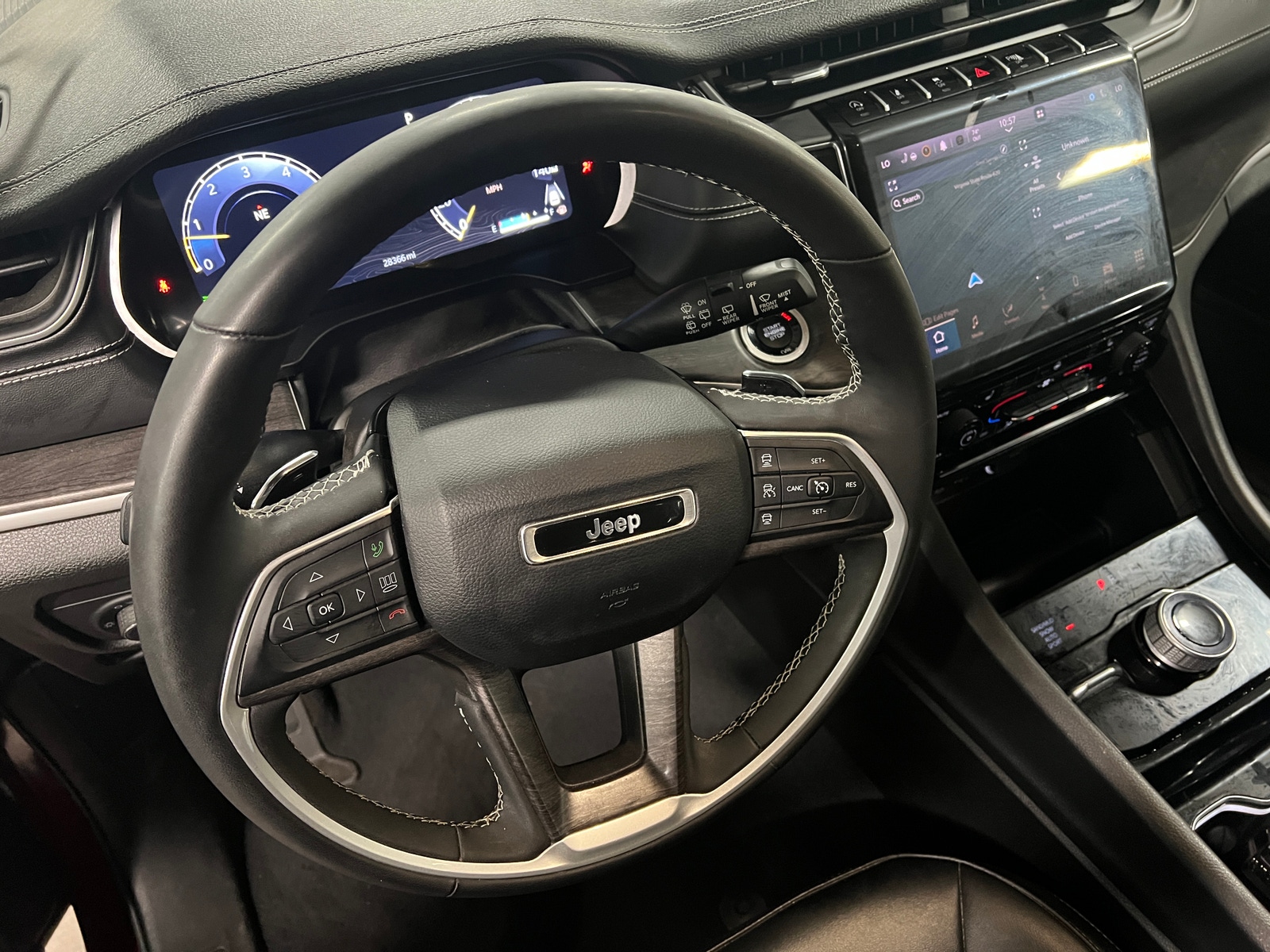 Thumbnail: 2023 Jeep Grand Cherokee - 4