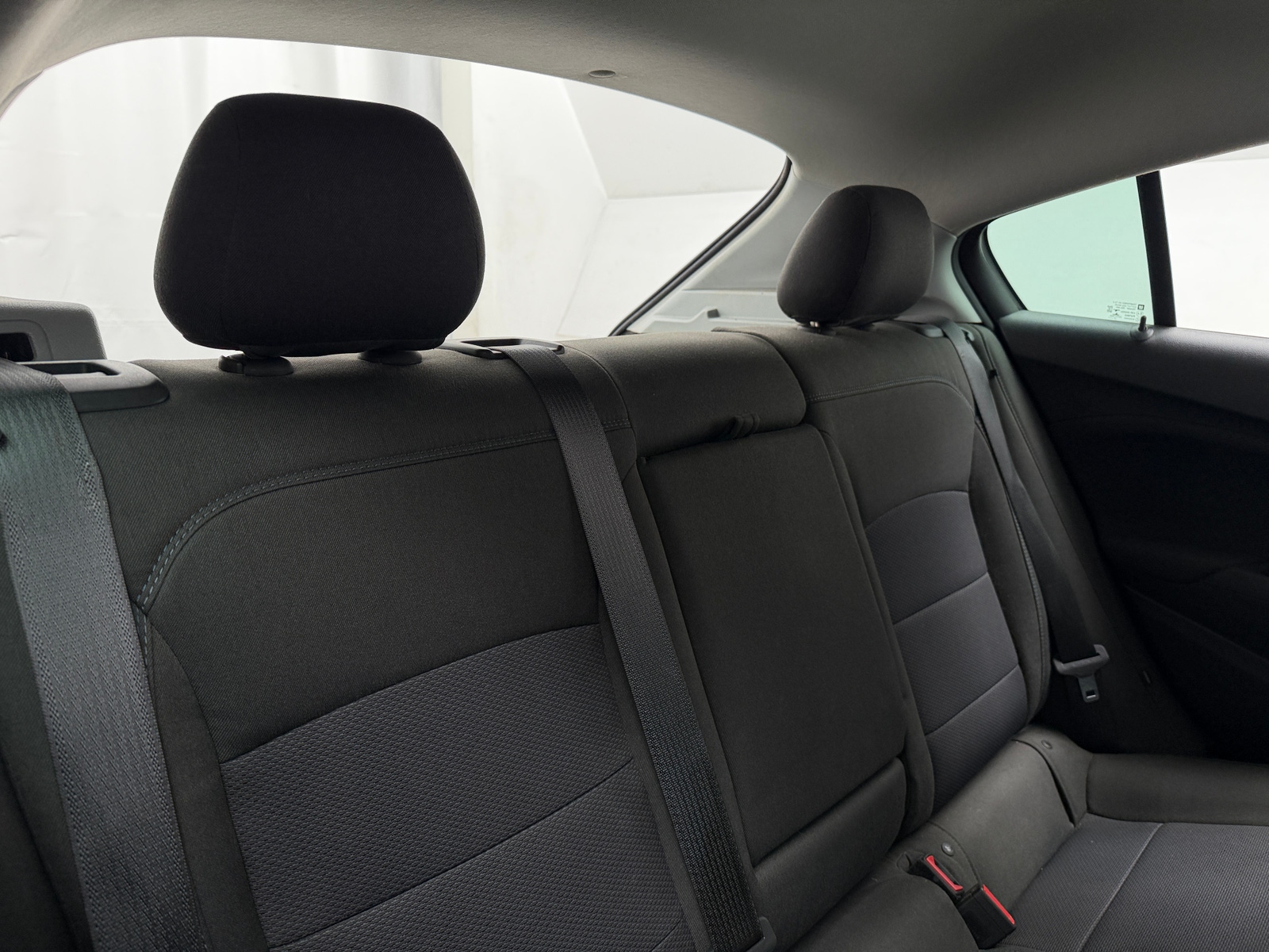Thumbnail: 2019 Chevrolet Cruze - 6