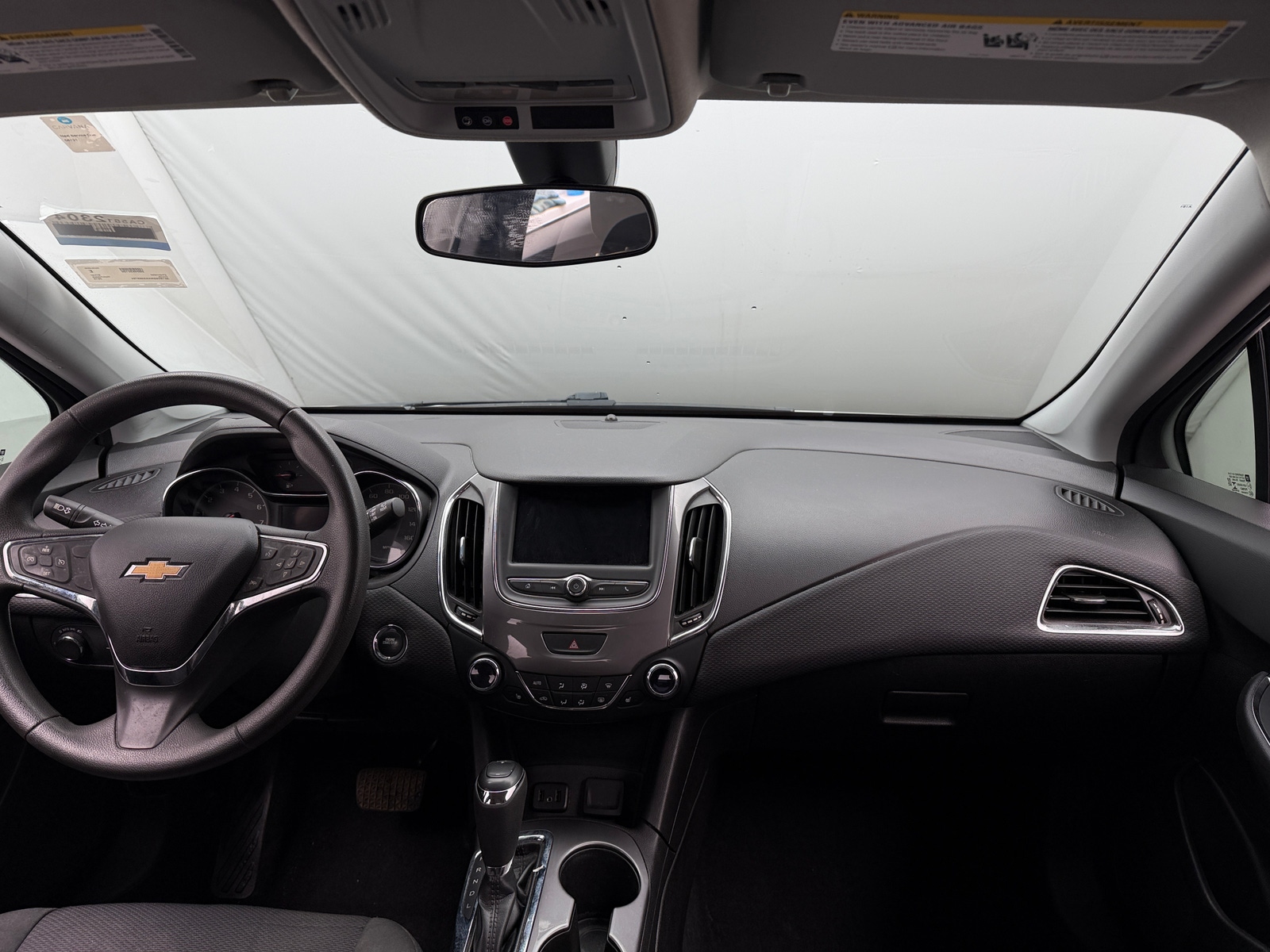 Thumbnail: 2019 Chevrolet Cruze - 3