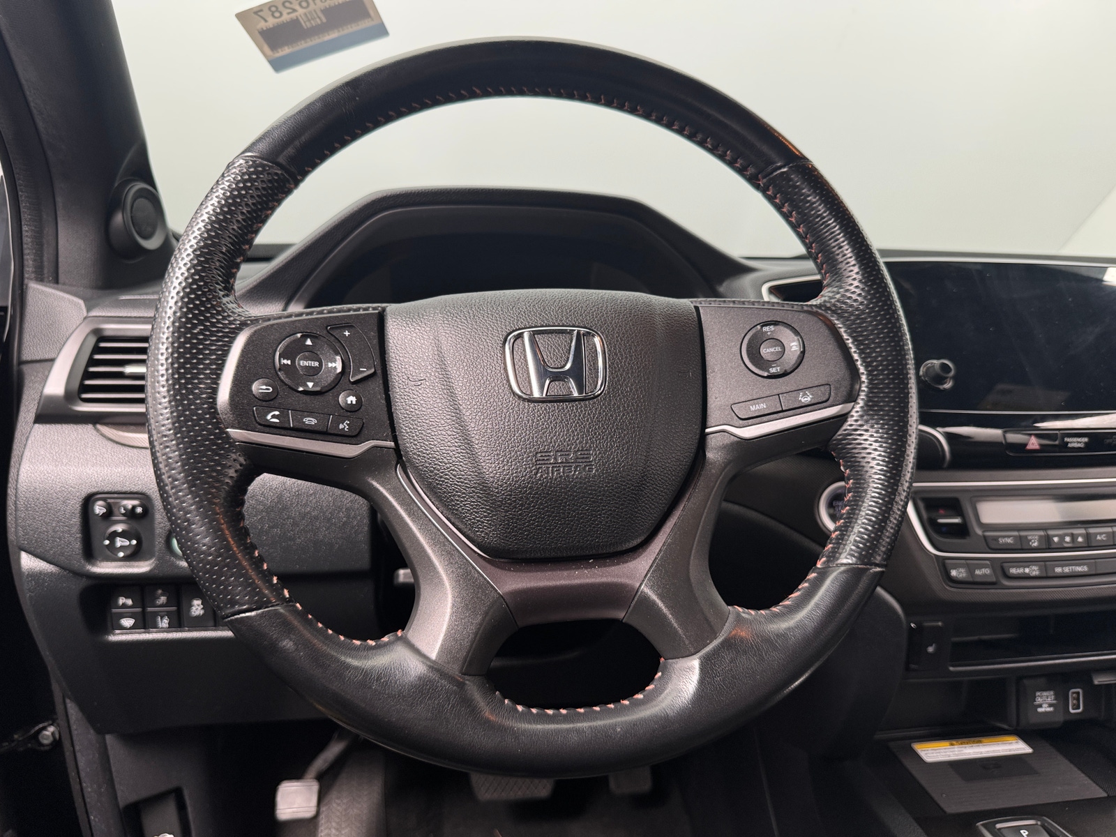 Thumbnail: 2023 Honda Passport - 4