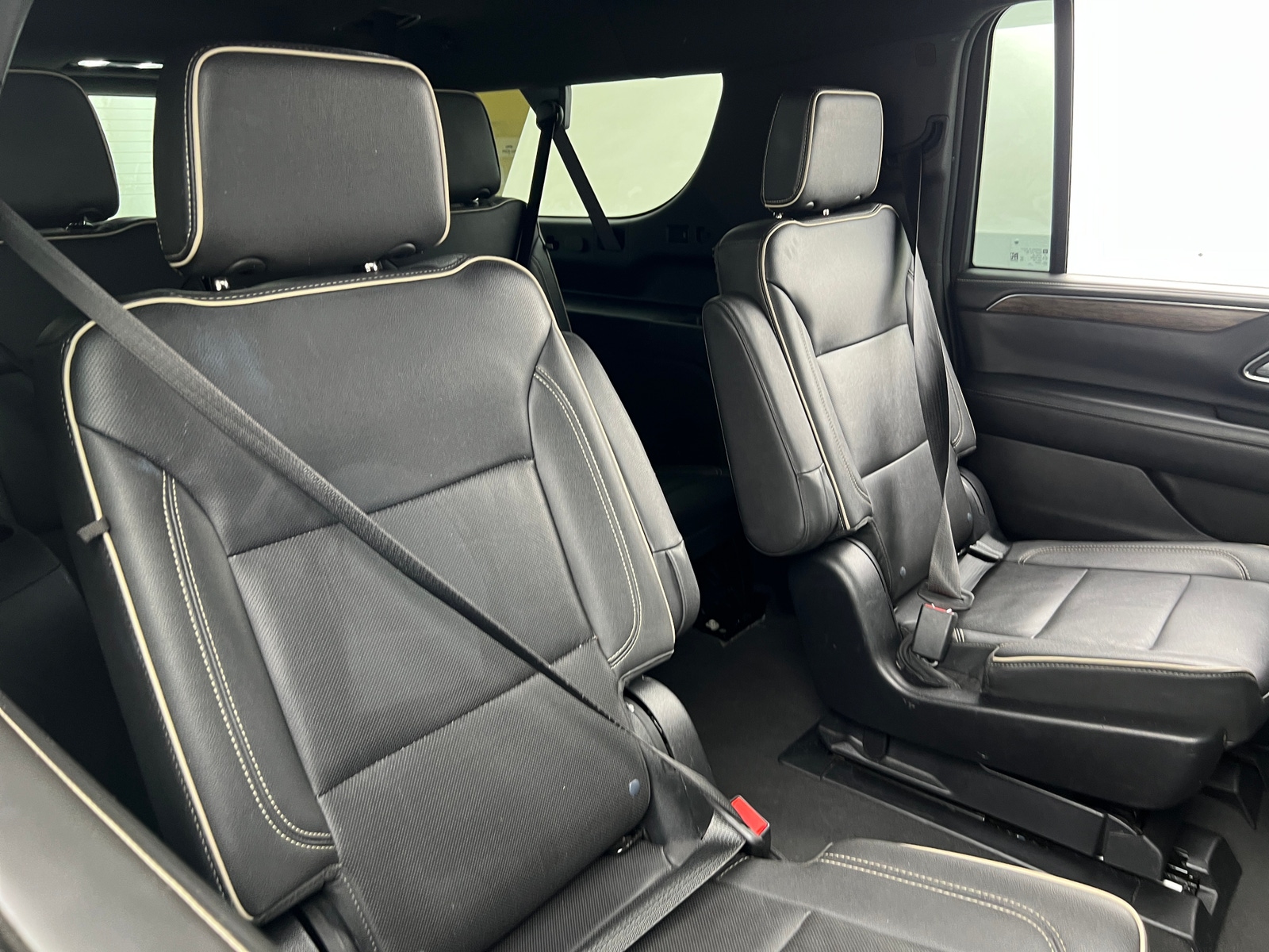 Thumbnail: 2023 Chevrolet Suburban - 5