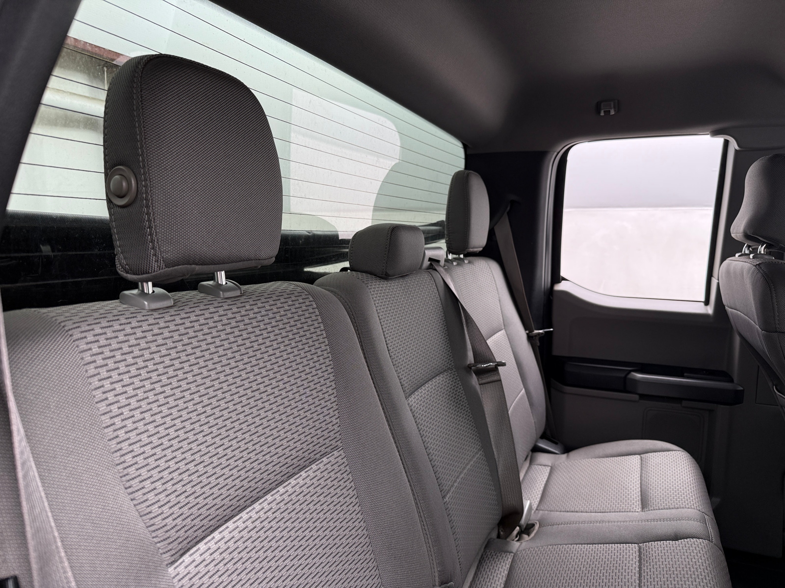 Thumbnail: 2016 Ford Econoline - 6