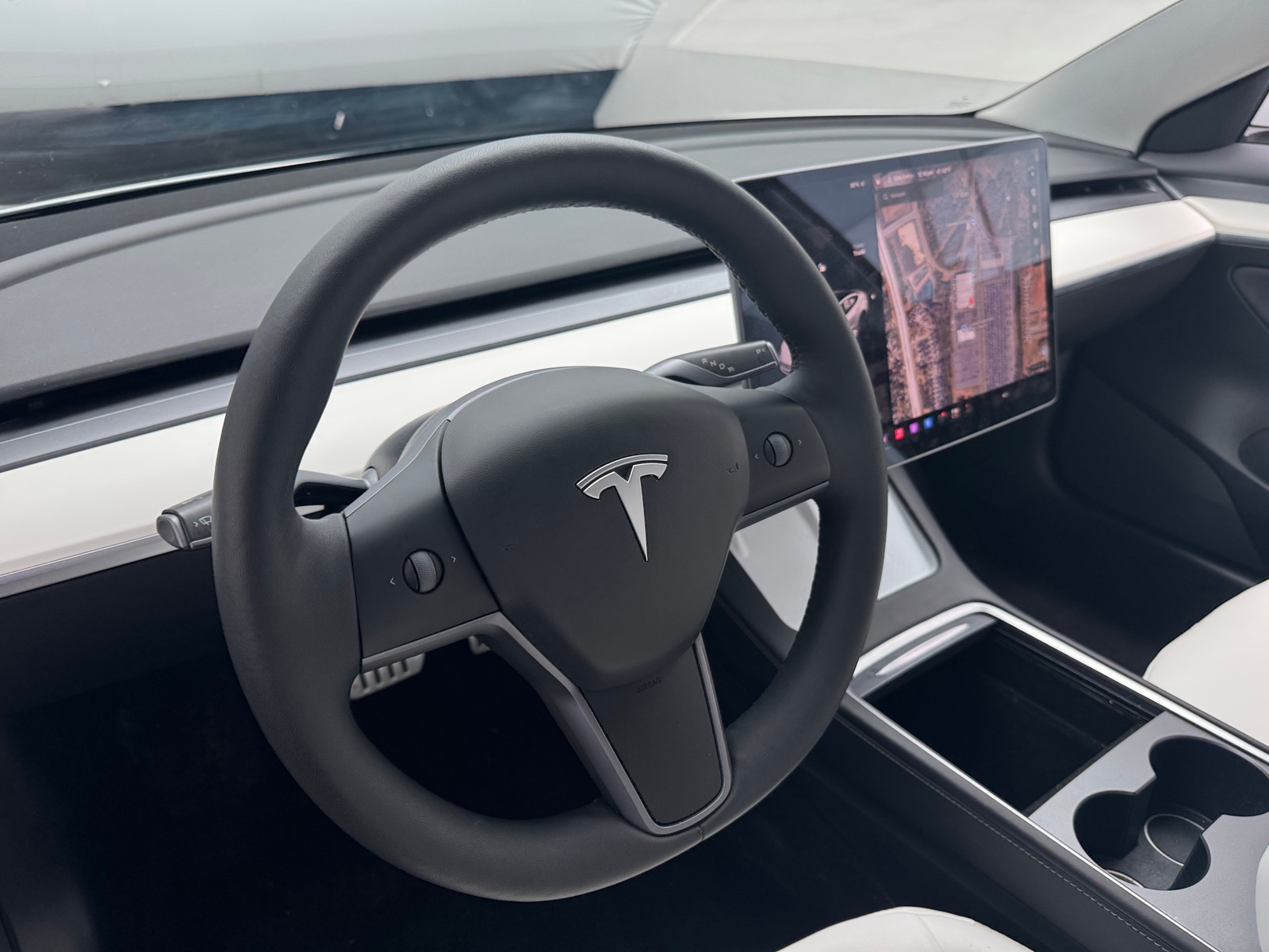 Thumbnail: 2021 Tesla Model 3 - 4