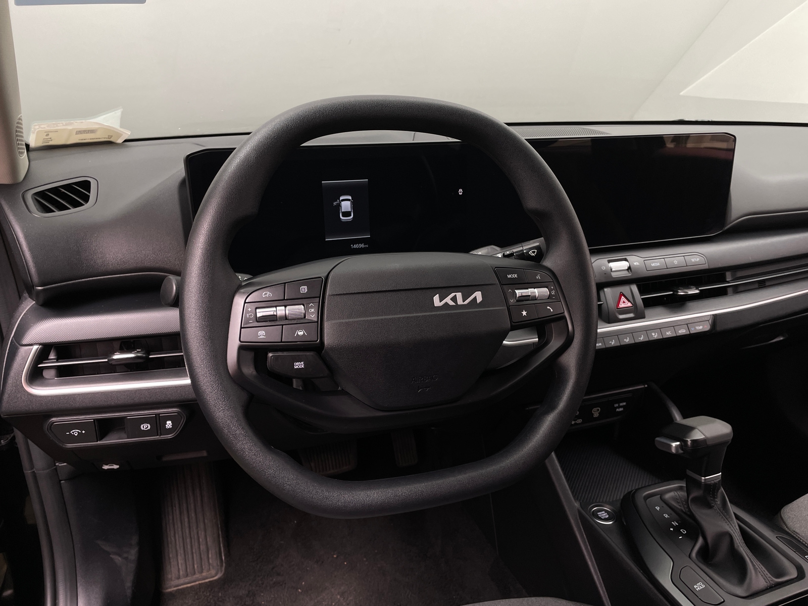 Thumbnail: 2025 Kia K4 - 5