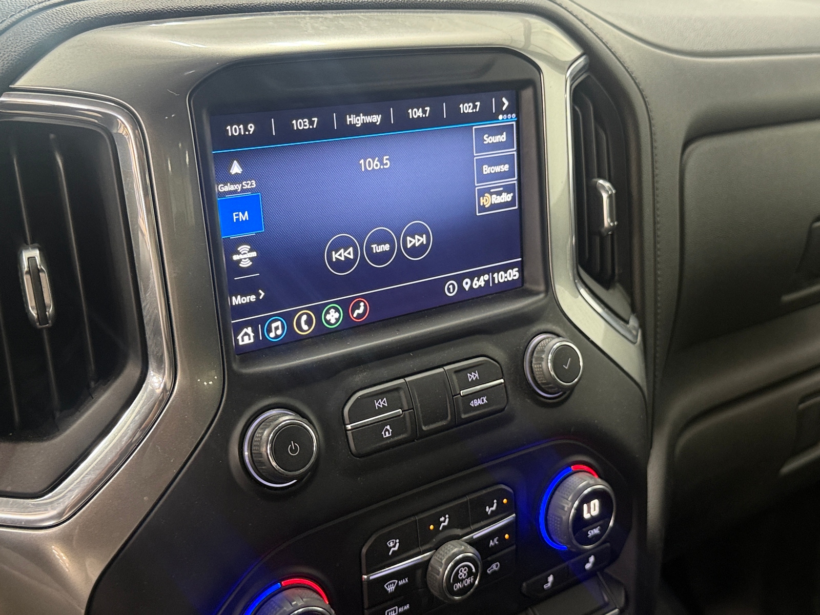 Thumbnail: 2020 Chevrolet Silverado 2500 - 4