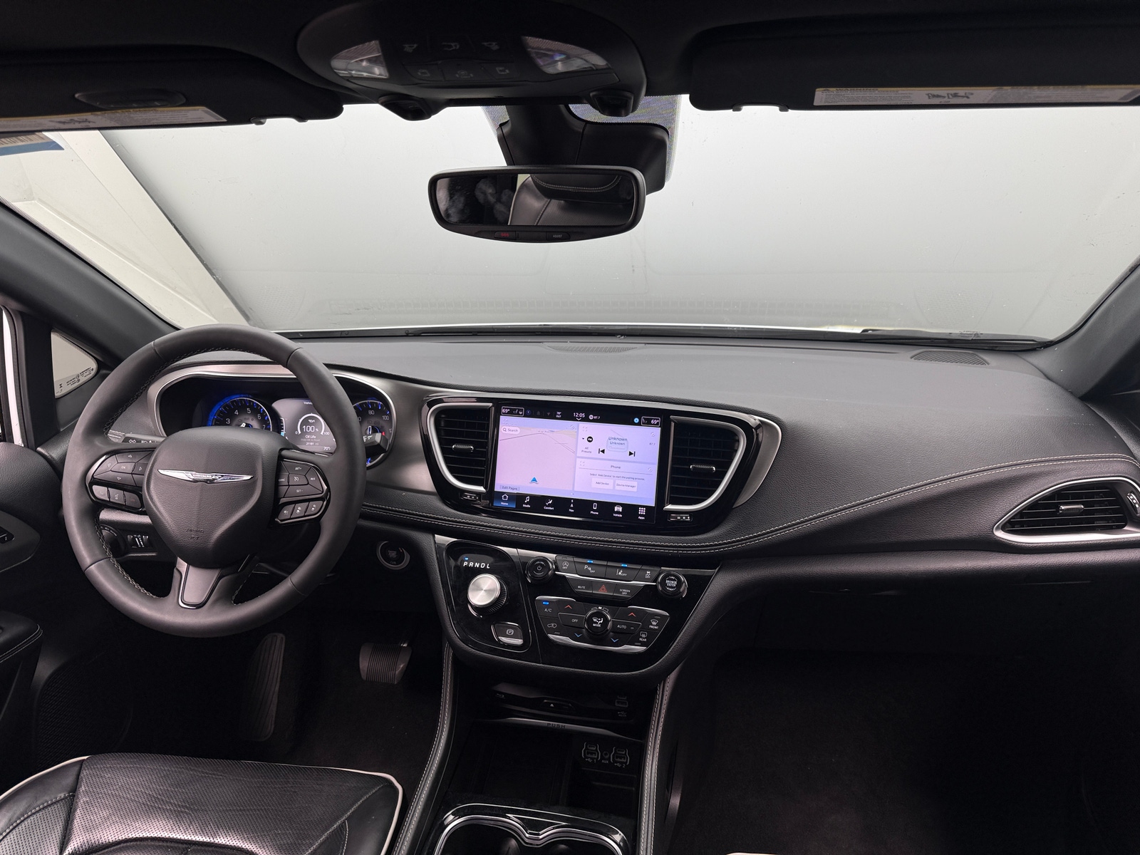Thumbnail: 2024 Chrysler Pacifica - 2