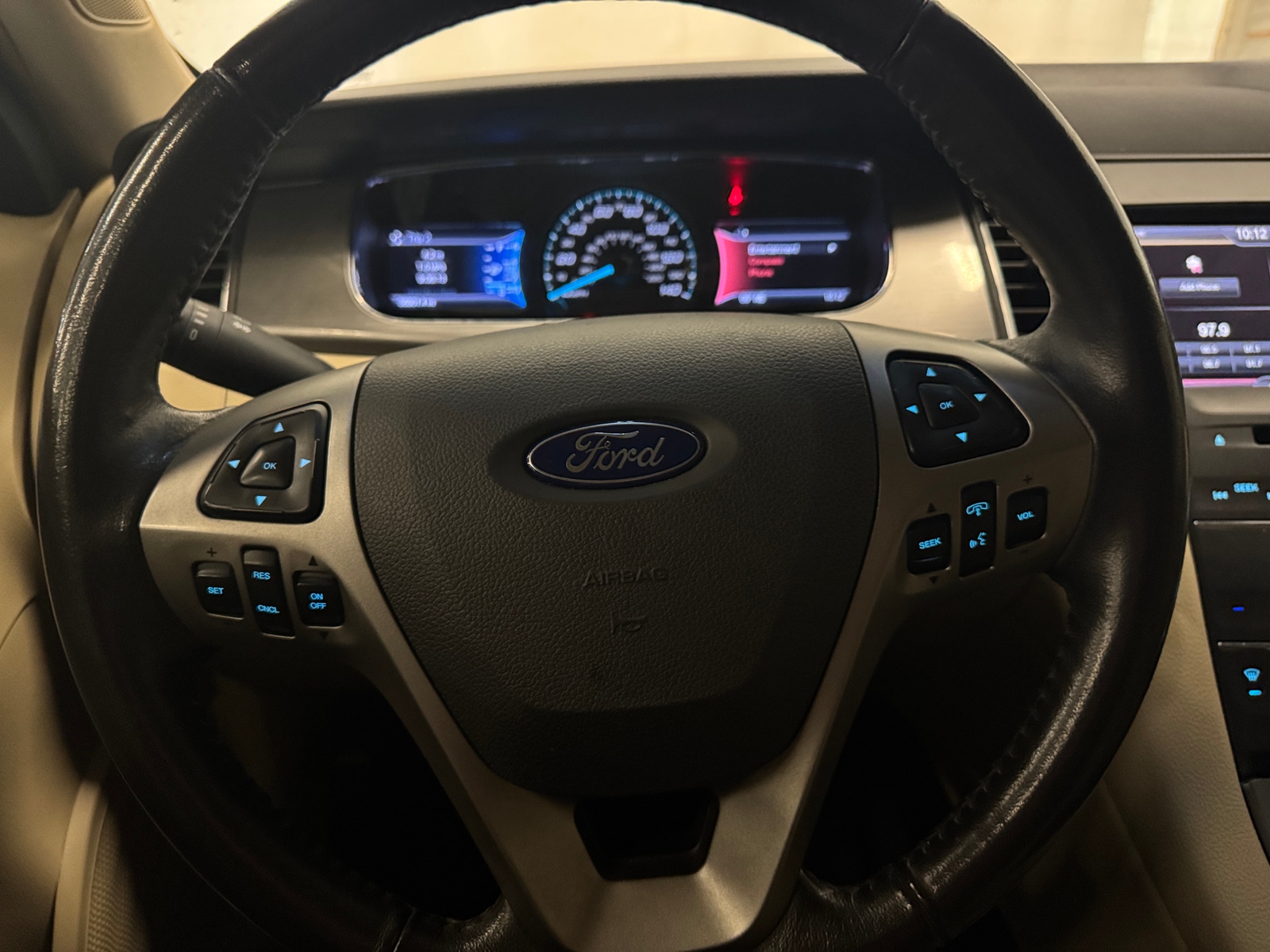 Thumbnail: 2014 Ford Taurus - 5