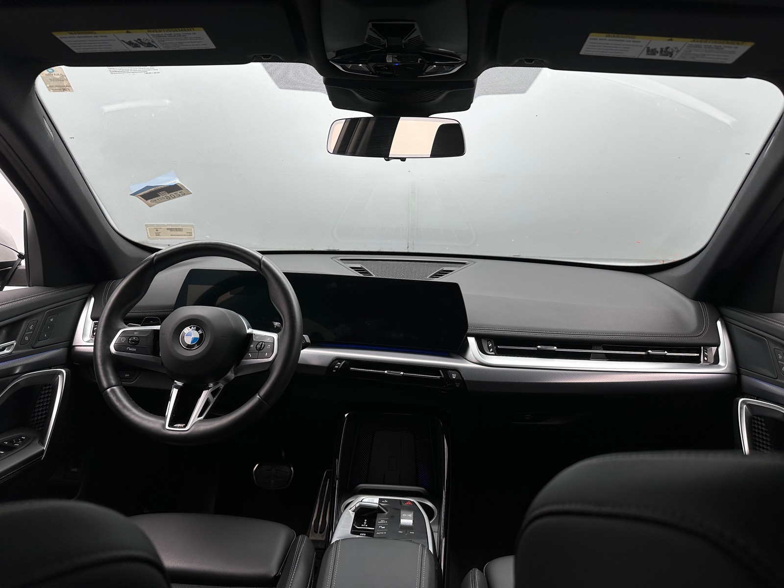 Thumbnail: 2025 BMW X1 - 2