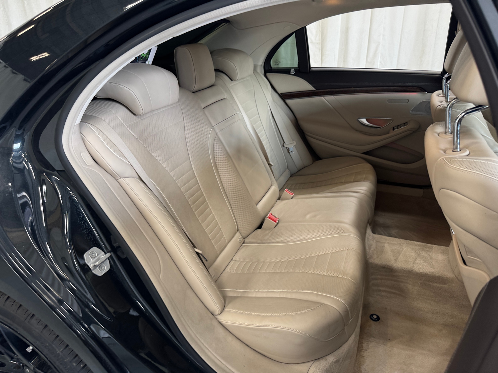Thumbnail: 2015 Mercedes-Benz S-Class - 5