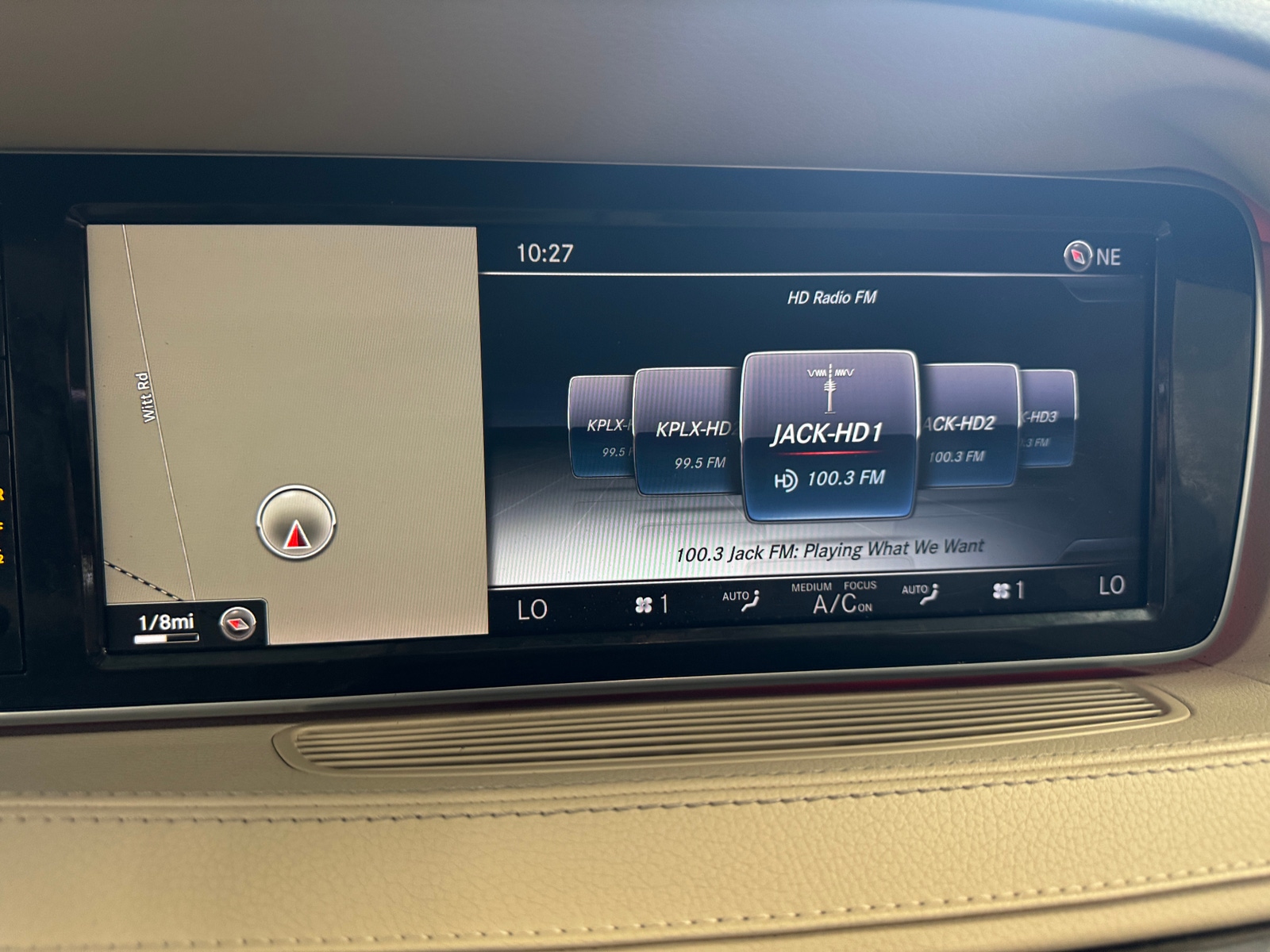 Thumbnail: 2015 Mercedes-Benz S-Class - 3