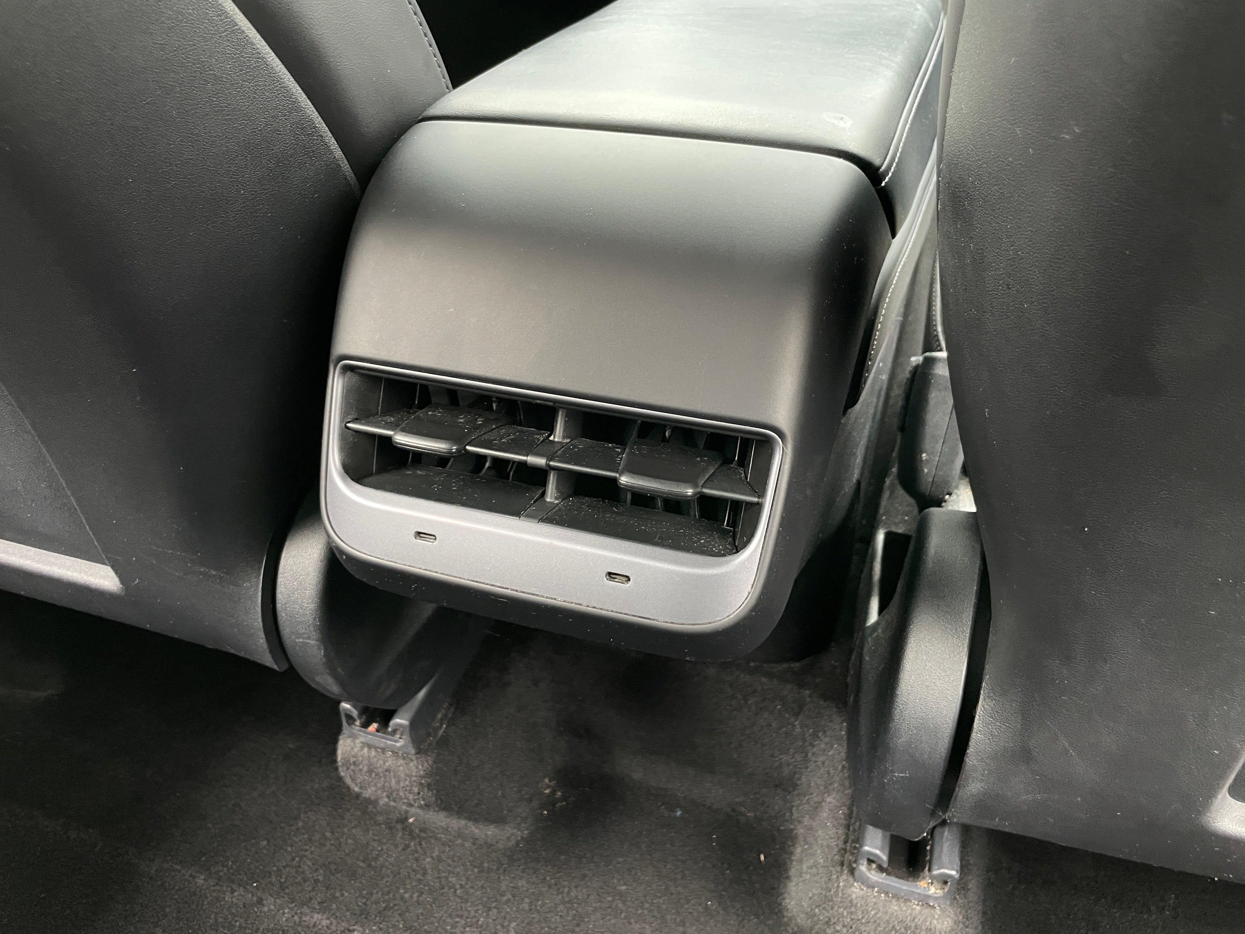 Used 2021 Tesla Model Y Performance with VIN 5YJYGDEF4MF301753 for sale in Oak Creek, WI
