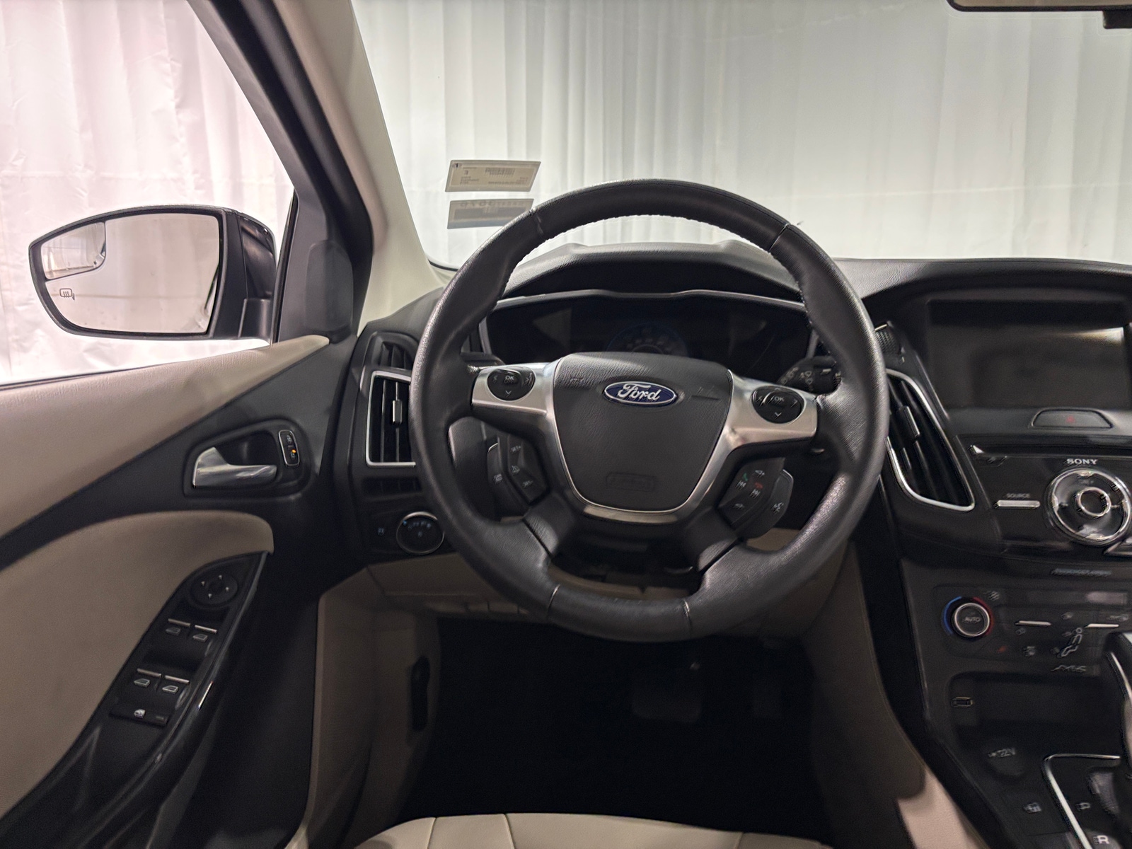 Thumbnail: 2018 Ford Focus - 5