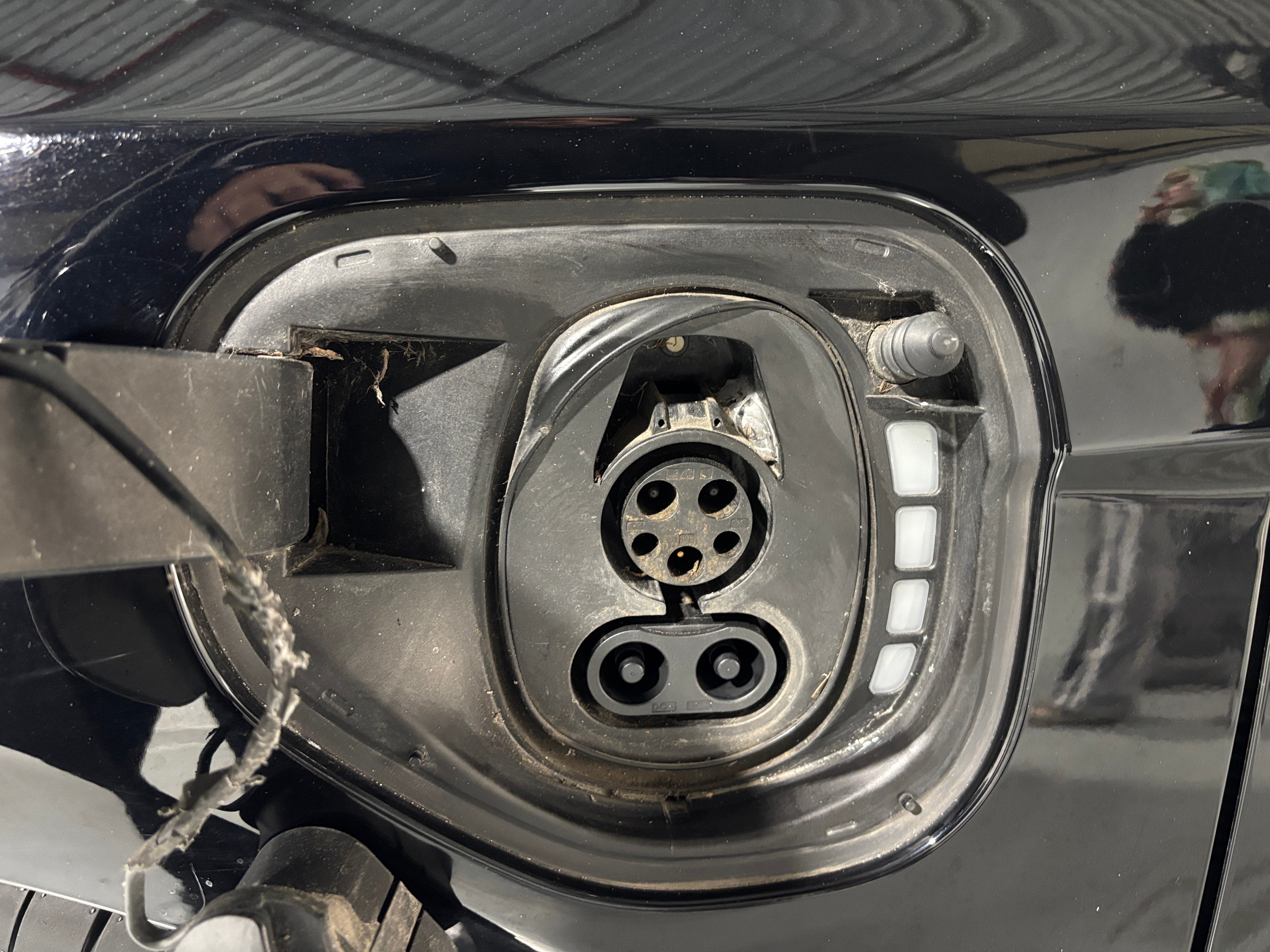 Used 2018 Ford Focus Electric with VIN 1FADP3R49JL278406 for sale in Oak Creek, WI