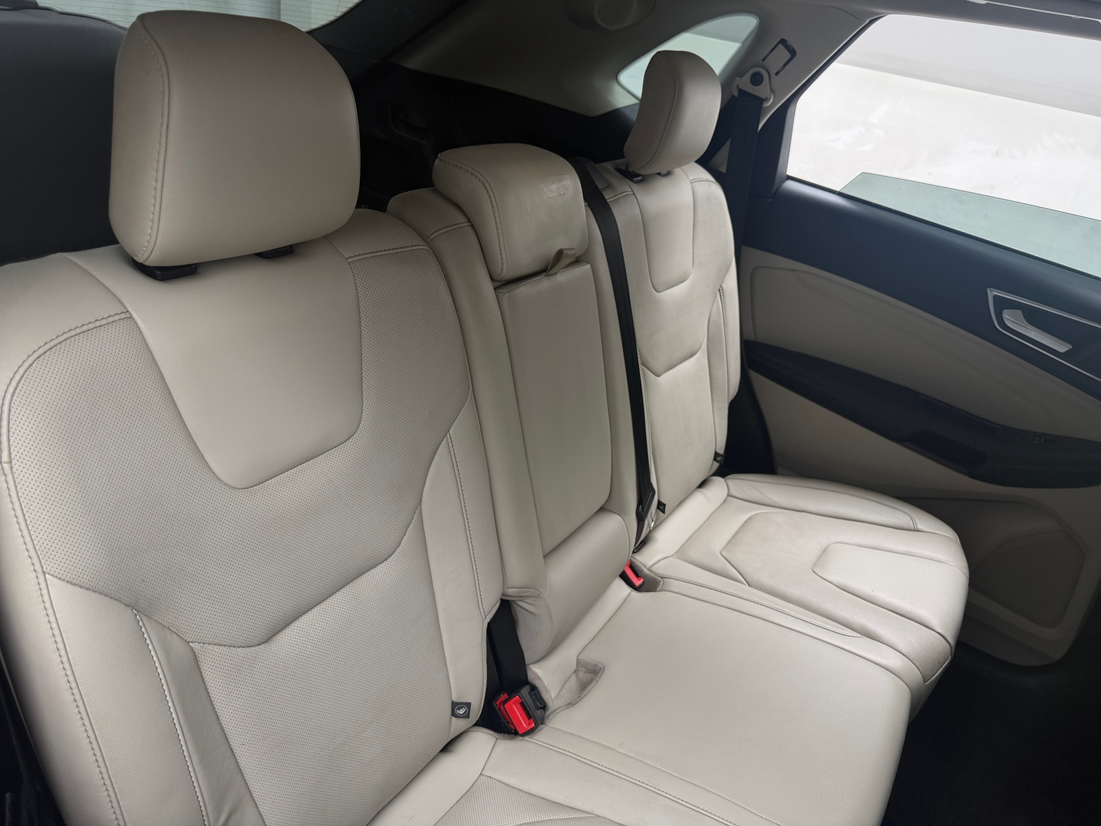 Thumbnail: 2017 Ford Edge - 5