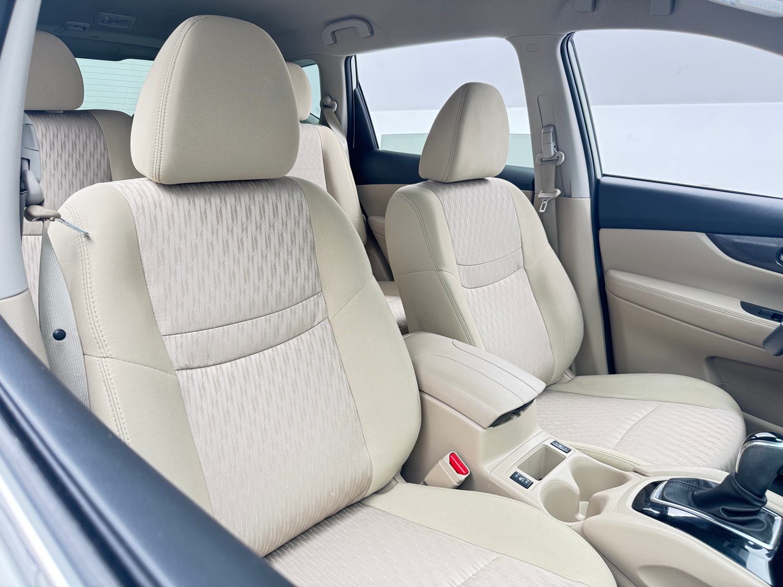 Thumbnail: 2019 Nissan Rogue - 2