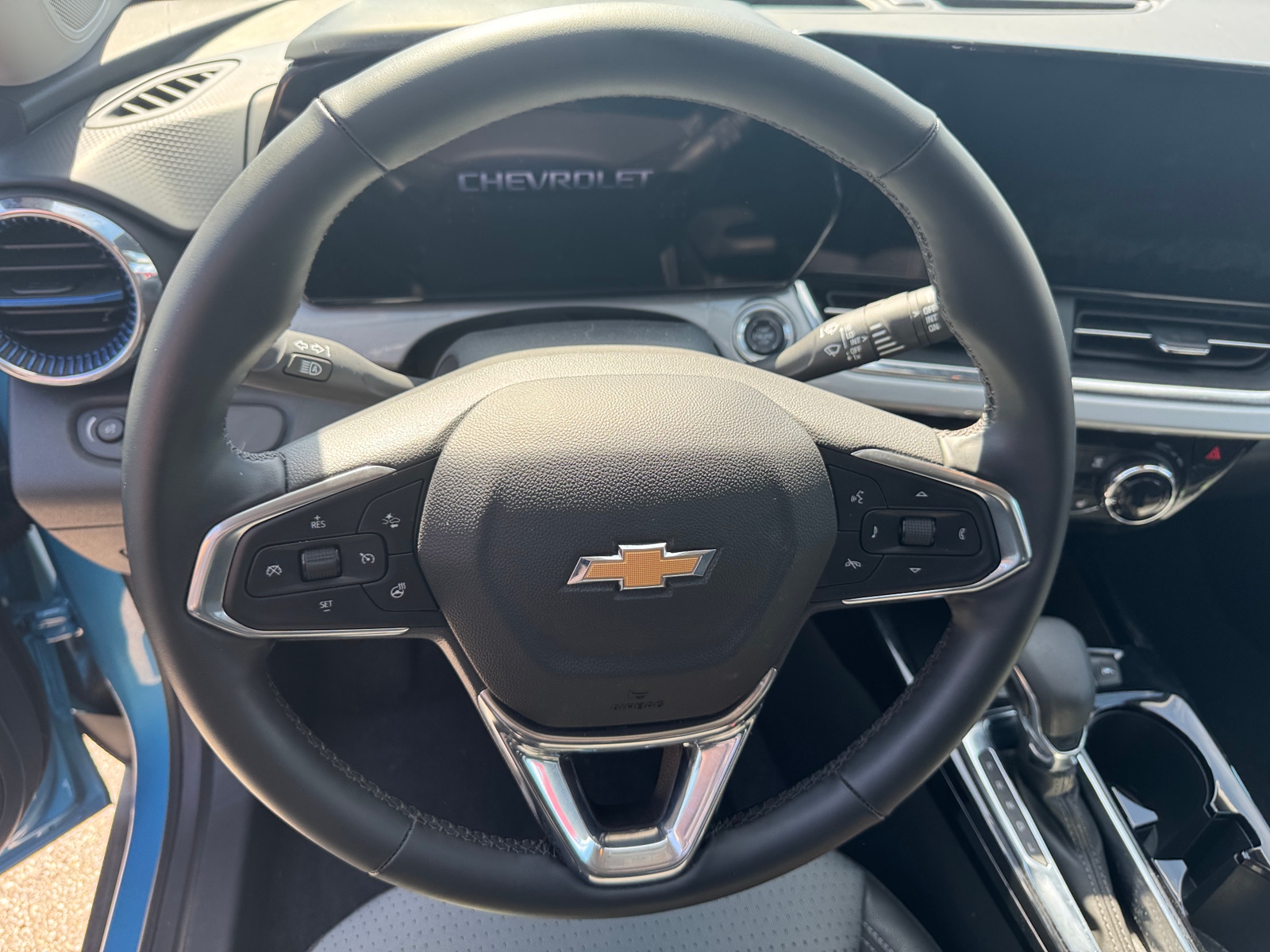 Thumbnail: 2025 Chevrolet Trax - 5