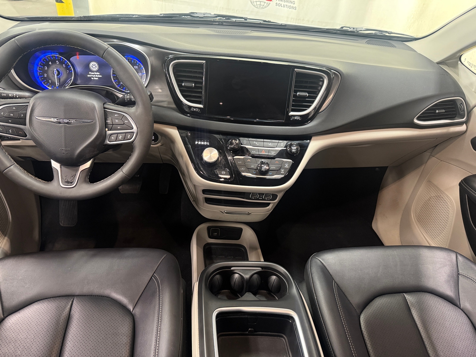 Thumbnail: 2024 Chrysler Pacifica - 2