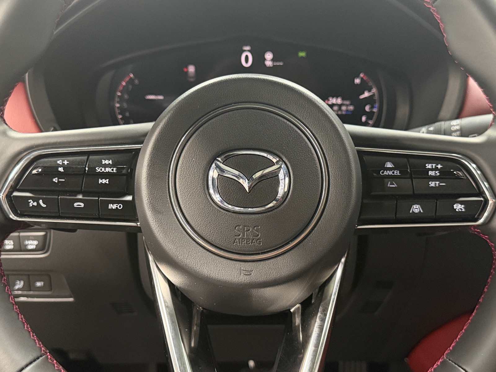 Thumbnail: 2025 Mazda CX-70 - 4