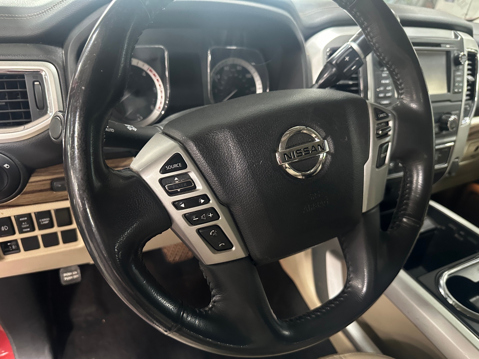 Thumbnail: 2016 Nissan Titan - 4