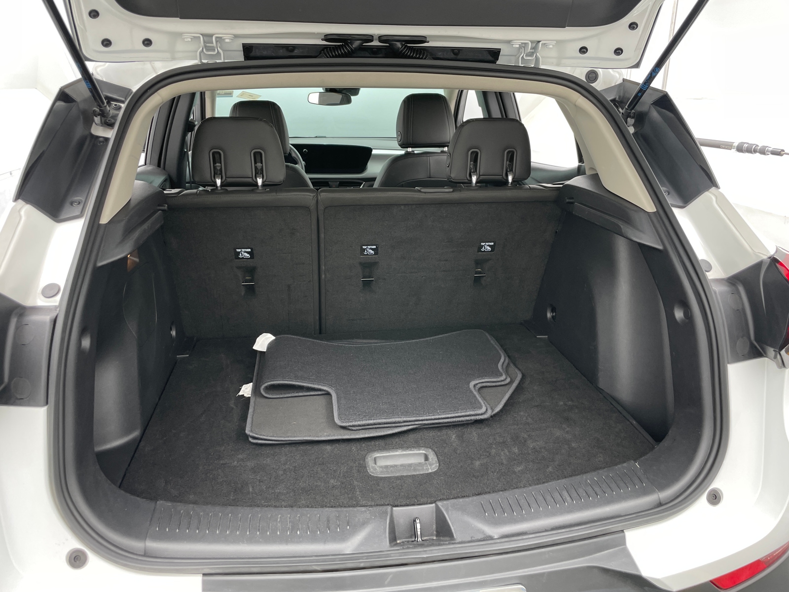 Thumbnail: 2025 Buick Encore GX - 6