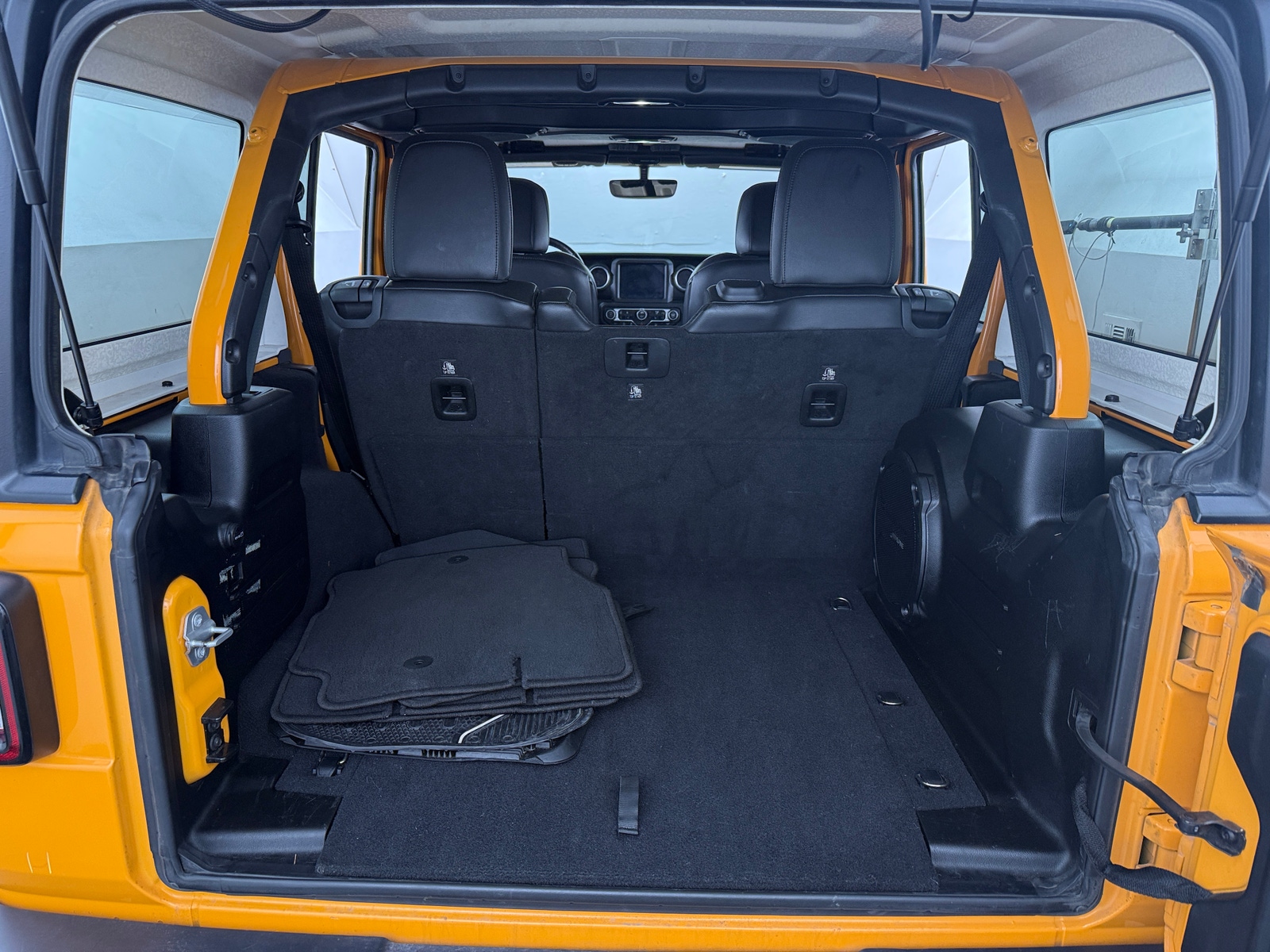 Thumbnail: 2018 Jeep Wrangler - 7