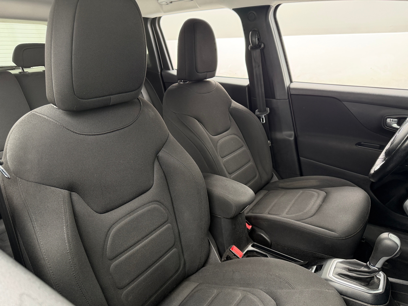 Thumbnail: 2018 Jeep Renegade - 2