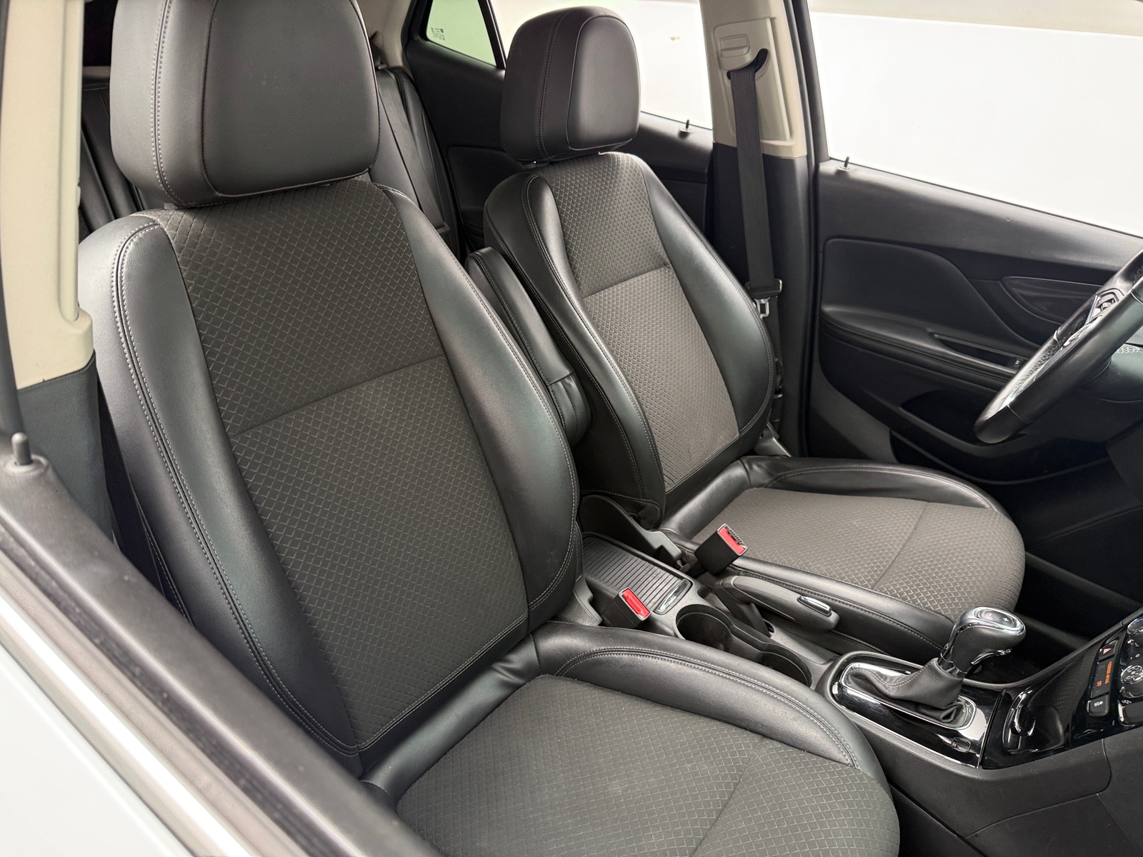 Thumbnail: 2019 Buick Encore - 2