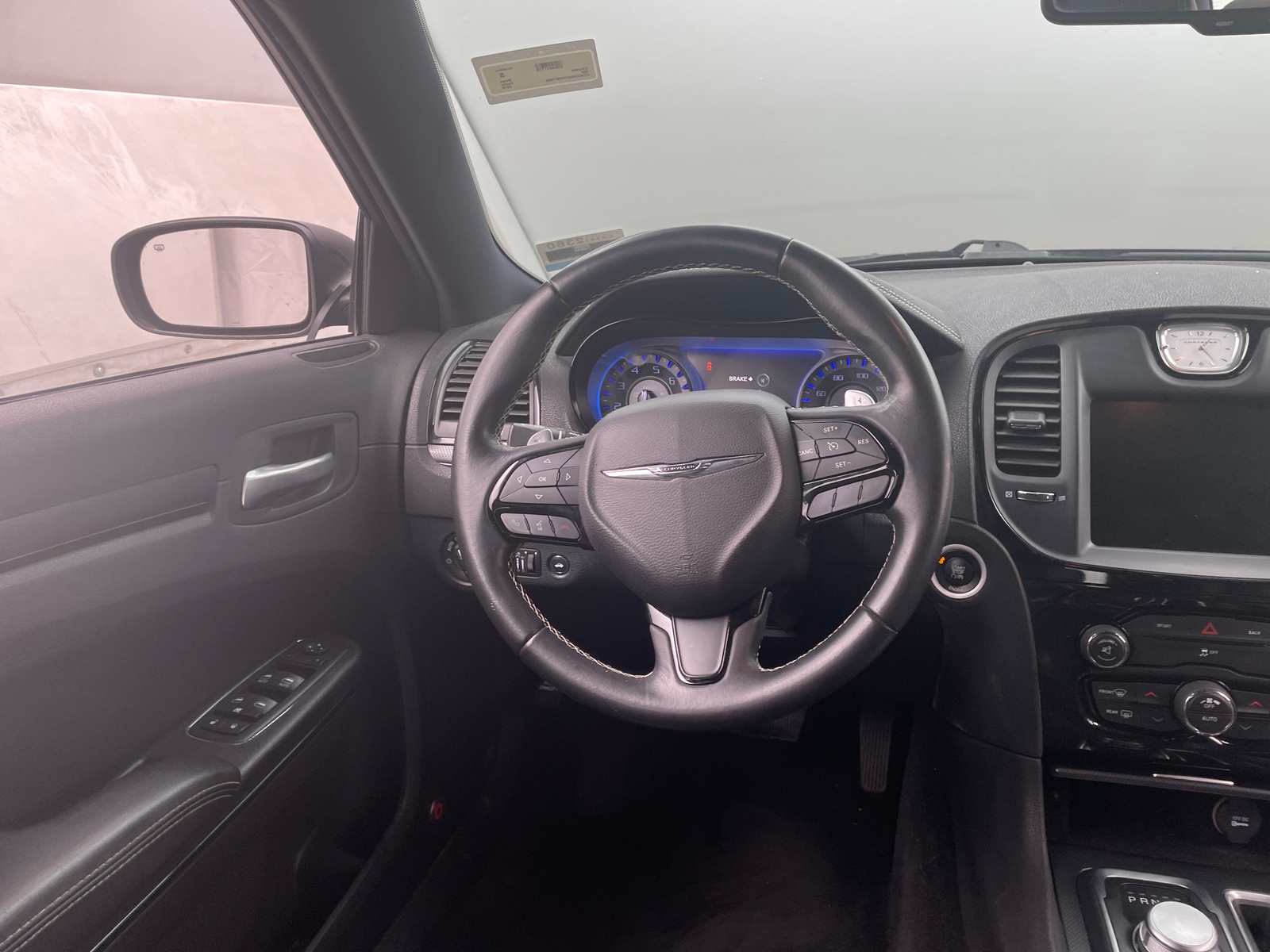 Thumbnail: 2015 Chrysler 300 - 4