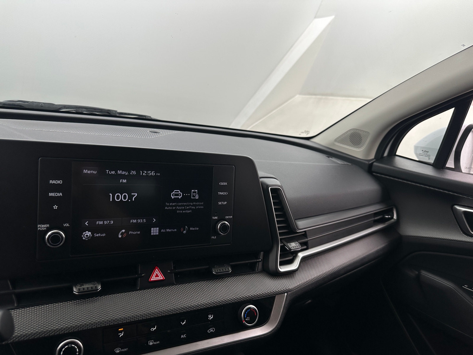 Thumbnail: 2025 Kia Sportage - 4
