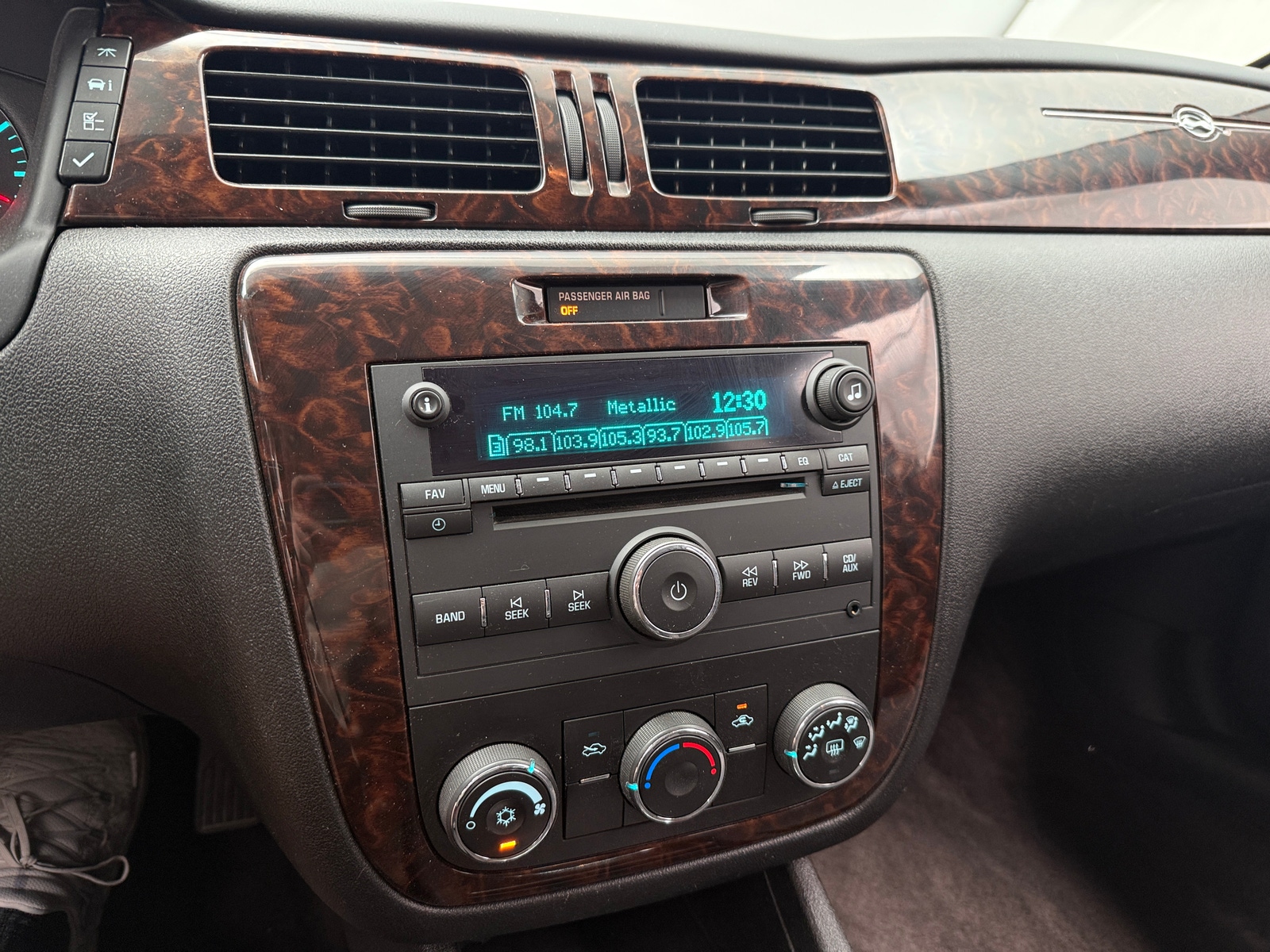 Thumbnail: 2015 Chevrolet Impala - 4