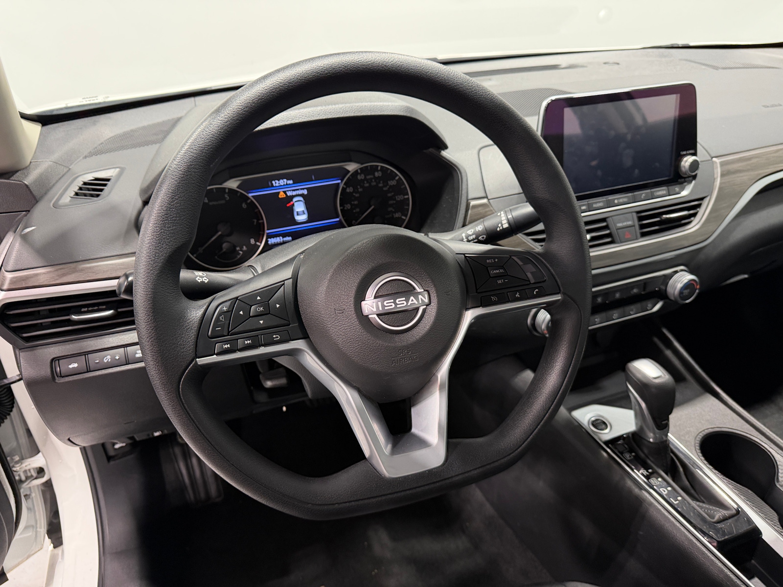 Thumbnail: 2025 Nissan Altima - 5