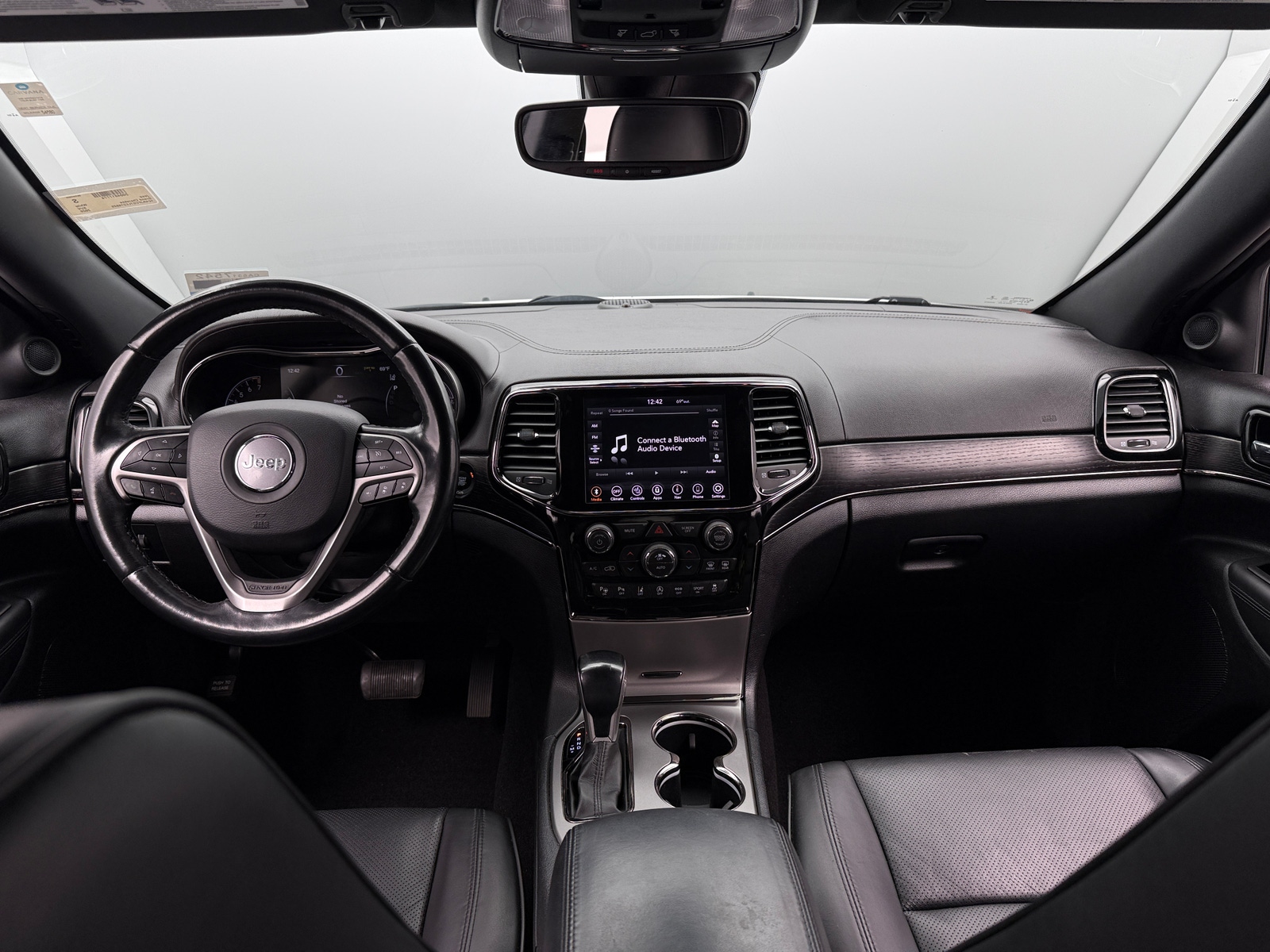Thumbnail: 2020 Jeep Grand Cherokee - 2