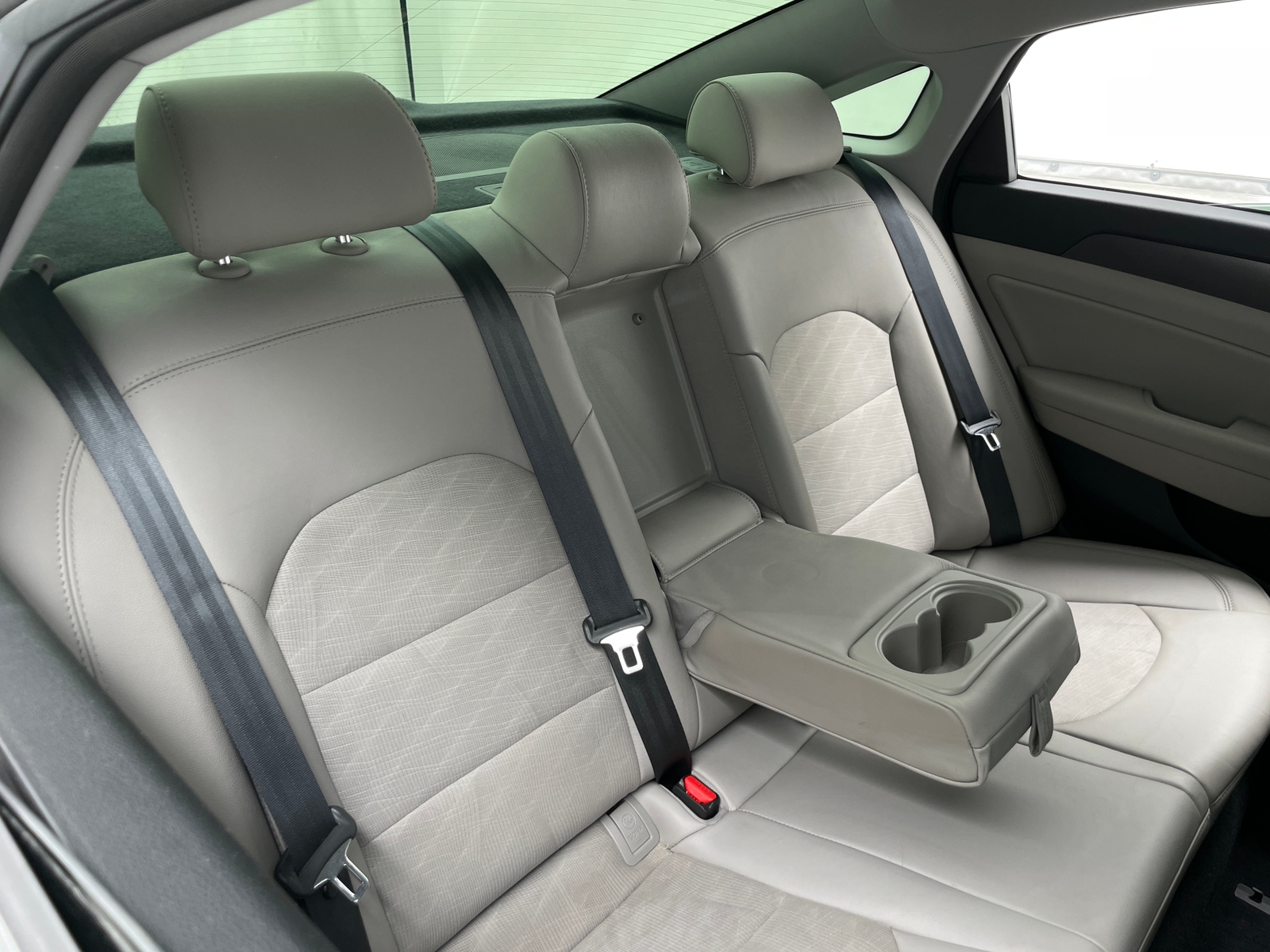 Thumbnail: 2015 Hyundai Sonata - 6