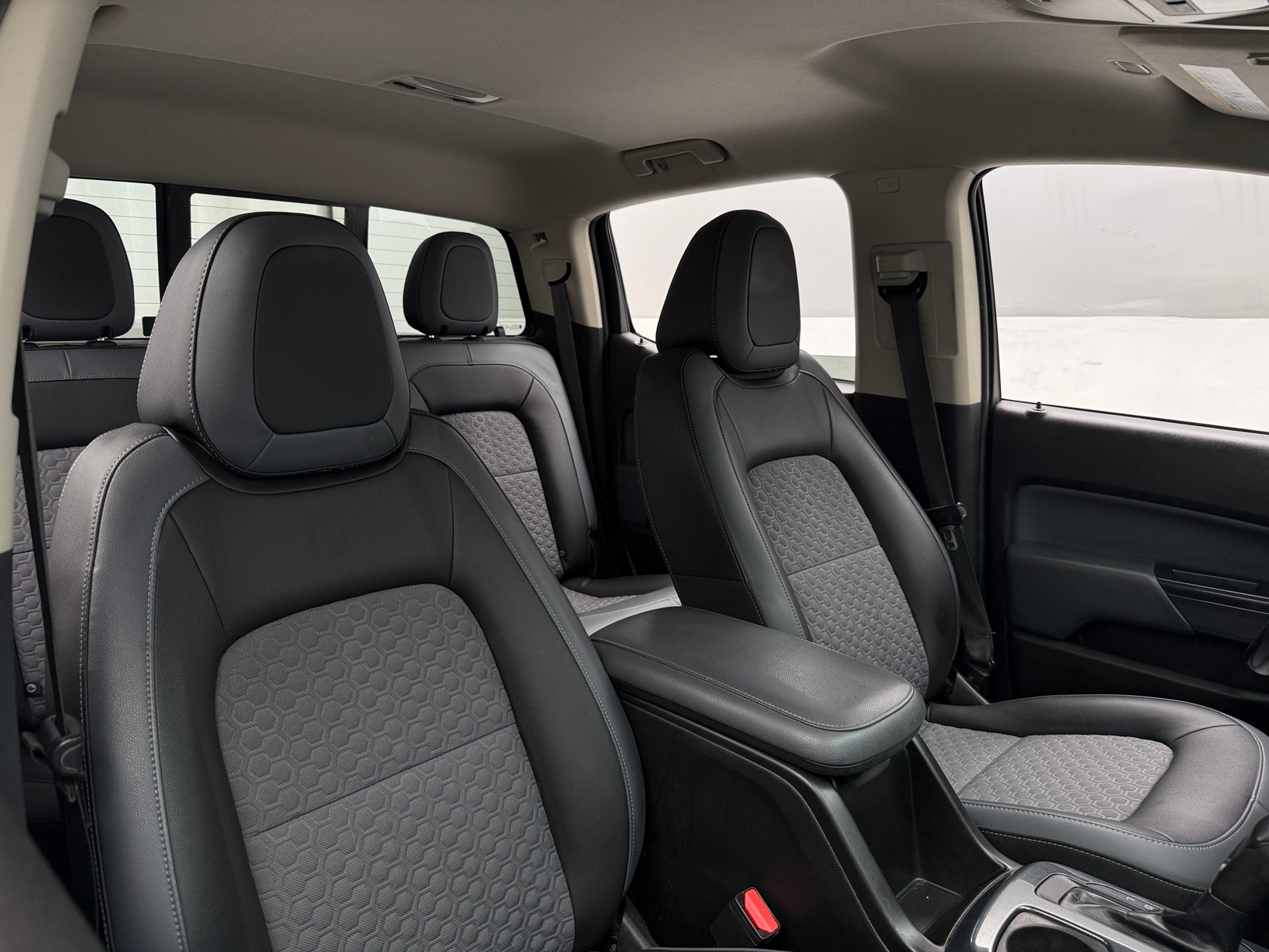 Thumbnail: 2018 Chevrolet Colorado - 2