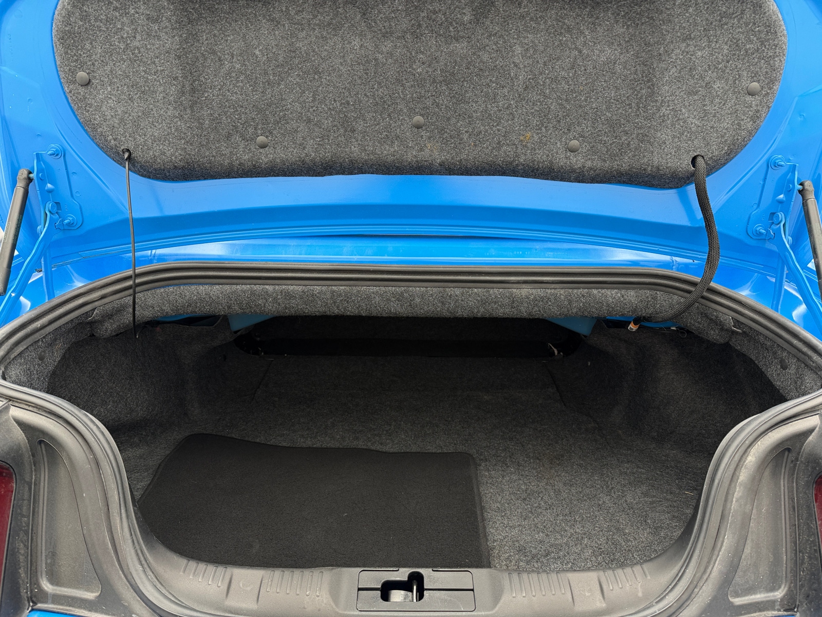 Thumbnail: 2017 Ford Mustang - 7