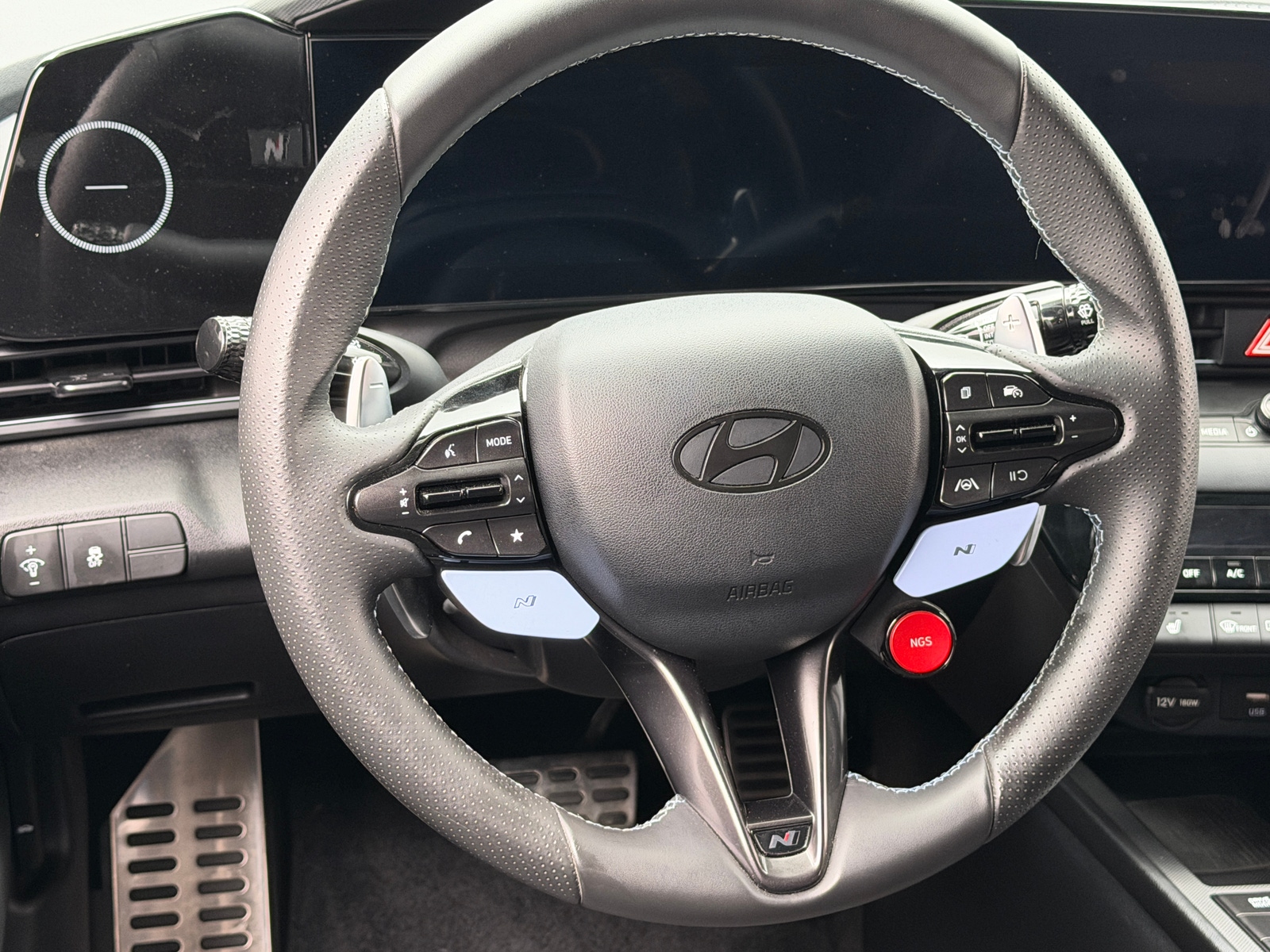 Thumbnail: 2025 Hyundai Elantra - 5