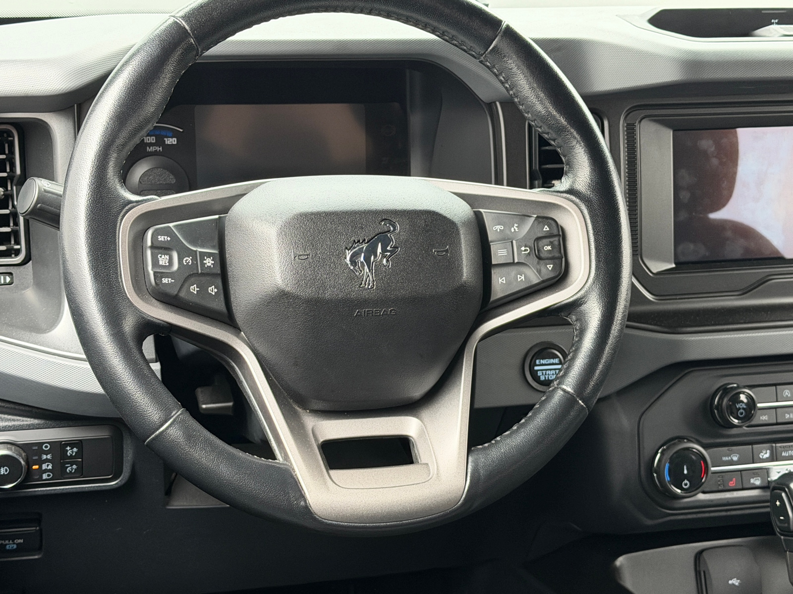 Thumbnail: 2022 Ford Bronco - 5