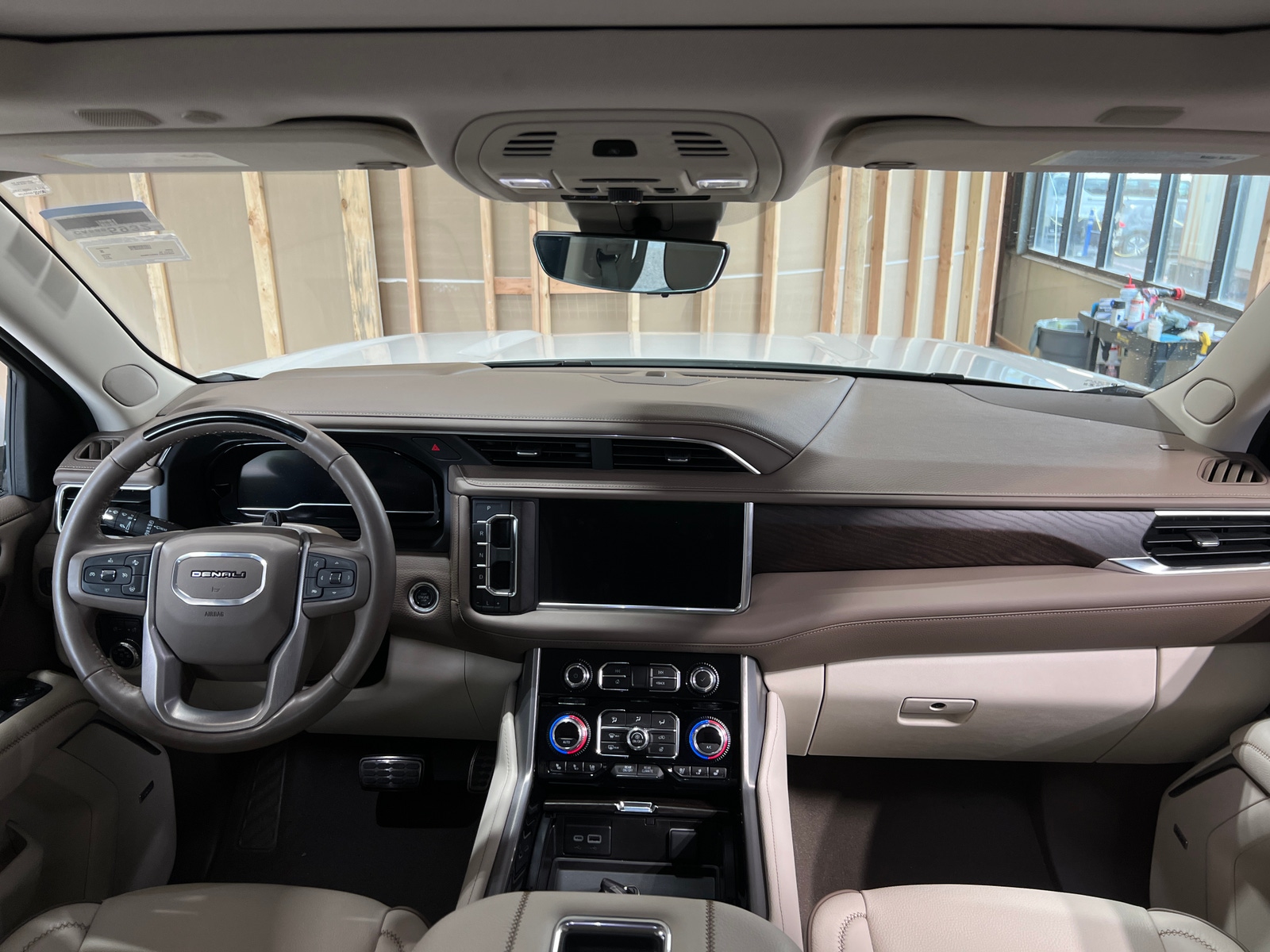 Thumbnail: 2024 GMC Yukon XL - 2