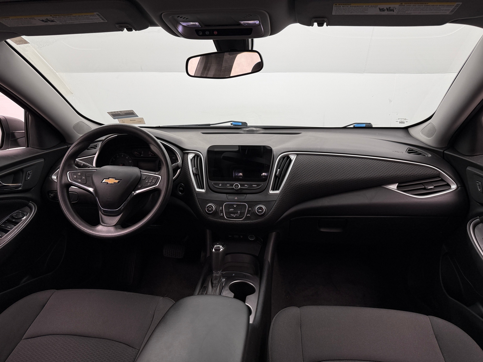 Thumbnail: 2019 Chevrolet Malibu - 3