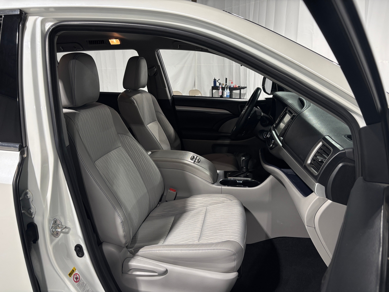 Thumbnail: 2019 Toyota Highlander - 2