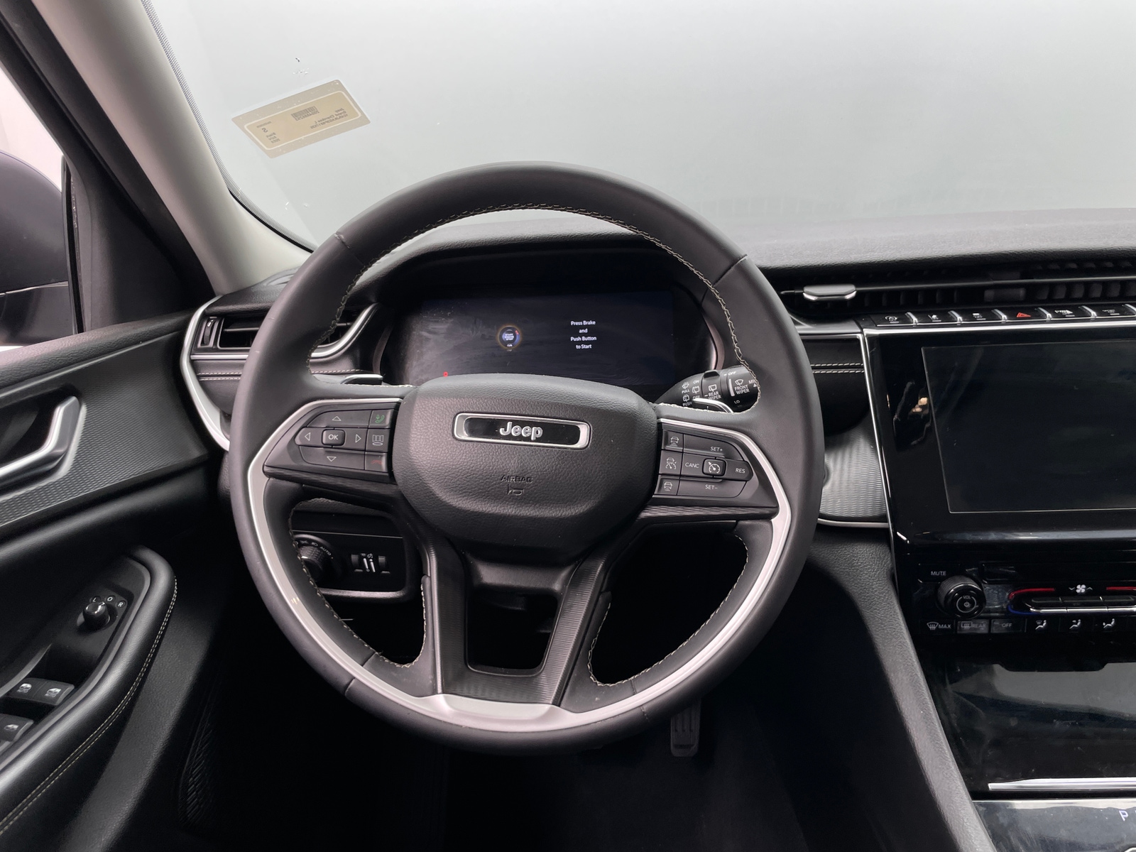 Thumbnail: 2023 Jeep Grand Cherokee L - 5