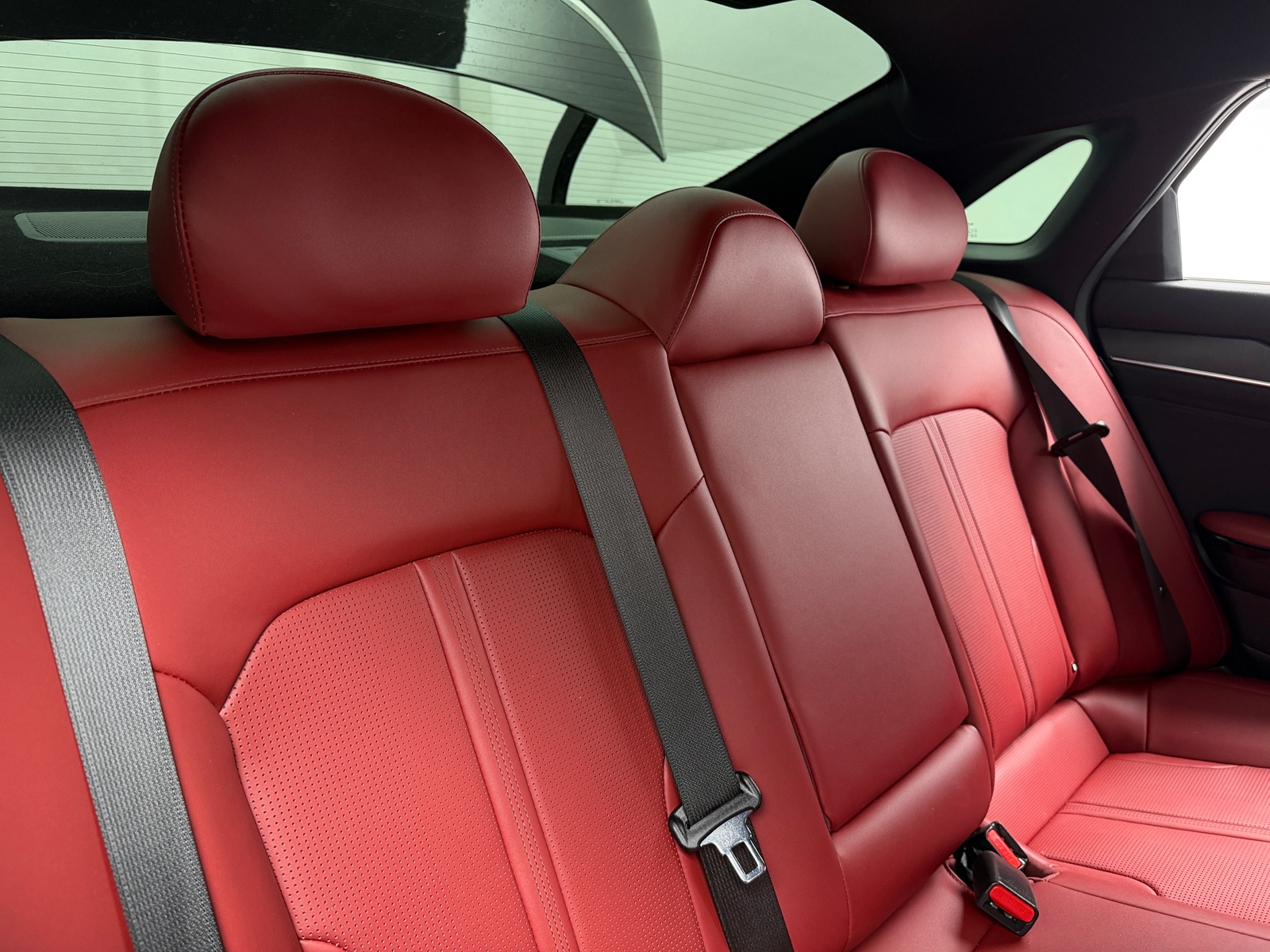 Thumbnail: 2025 Kia K5 - 6