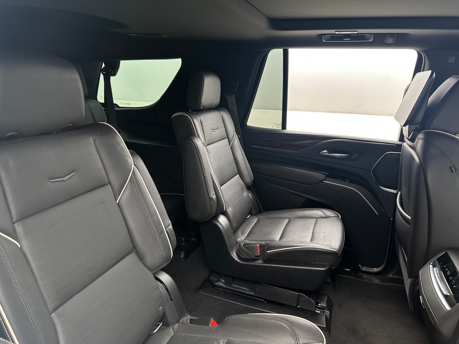 Thumbnail: 2021 Cadillac Escalade - 5