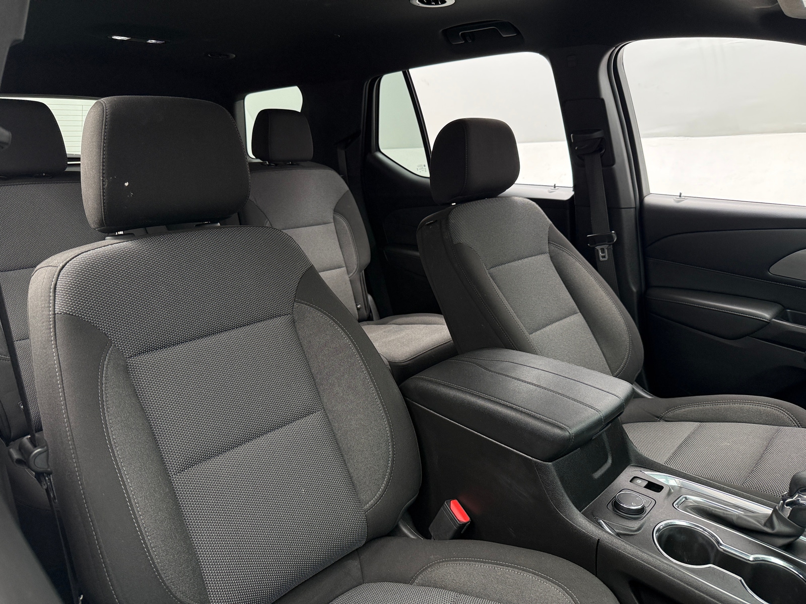 Thumbnail: 2023 Chevrolet Traverse - 2