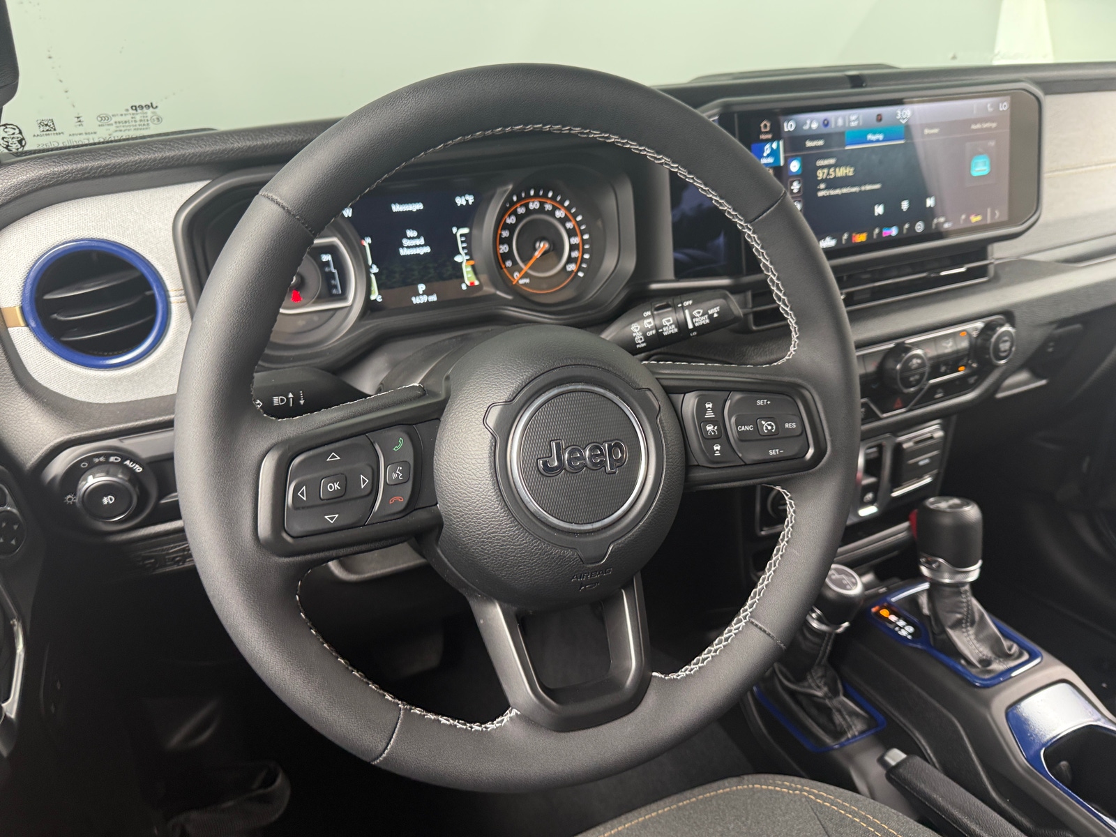 Thumbnail: 2025 Jeep Wrangler - 5