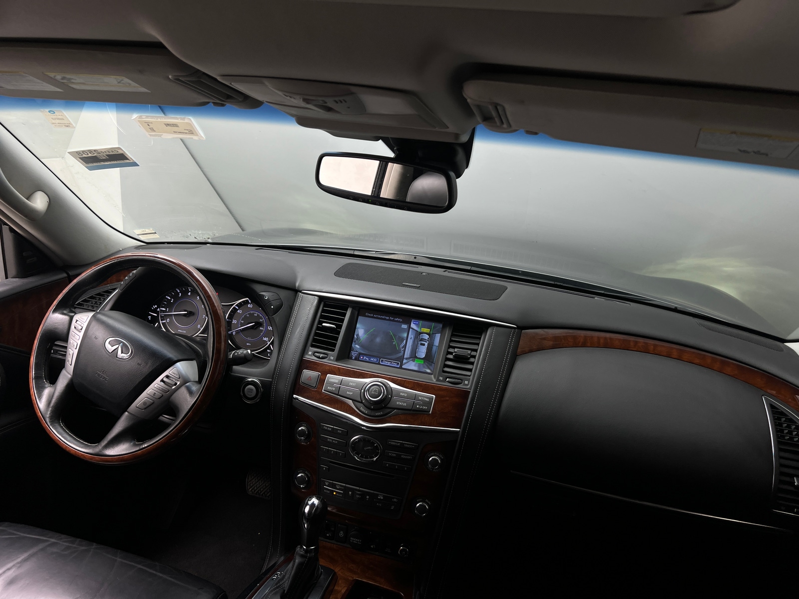 Thumbnail: 2017 INFINITI QX80 - 2