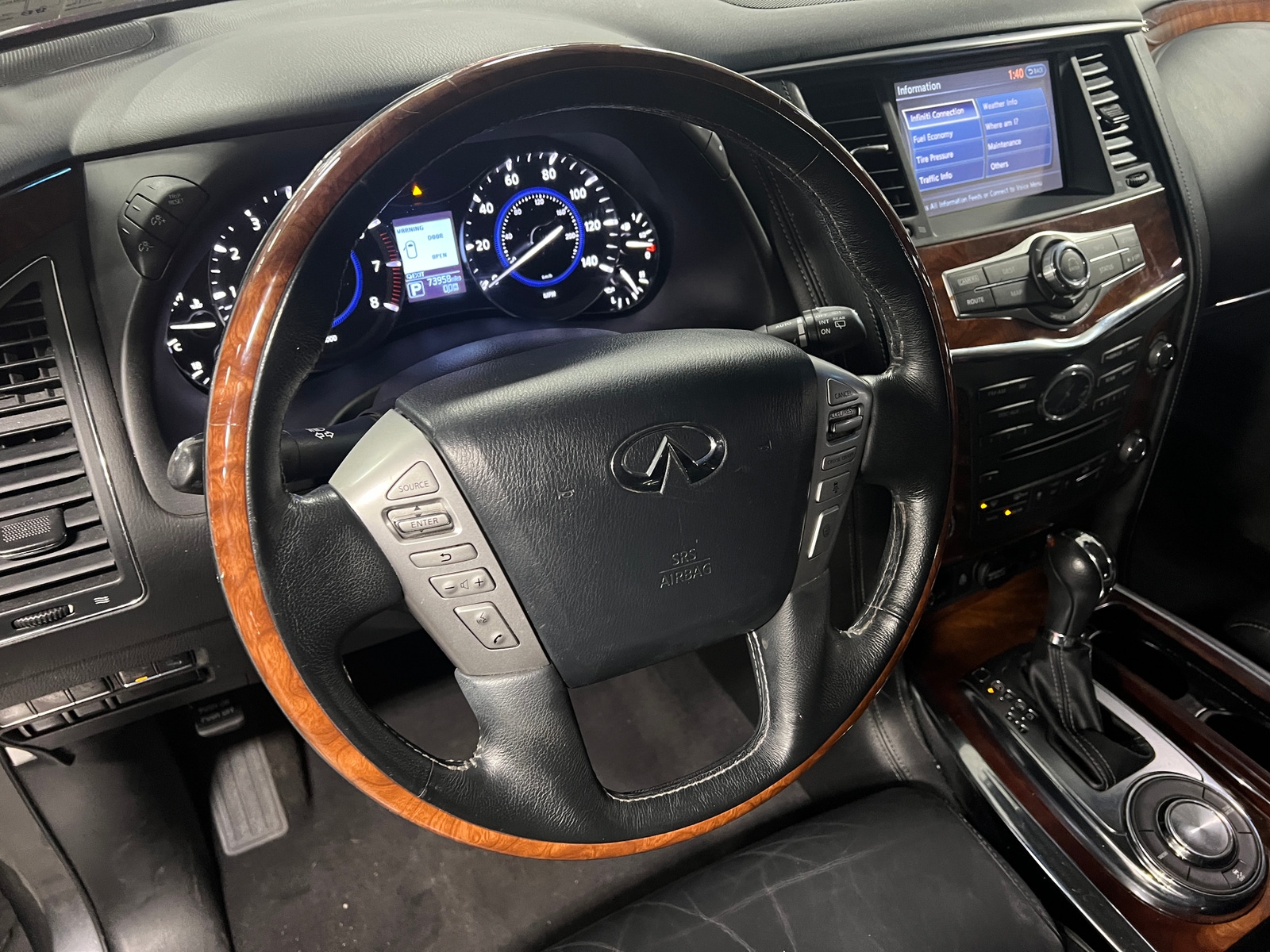 Thumbnail: 2017 INFINITI QX80 - 4